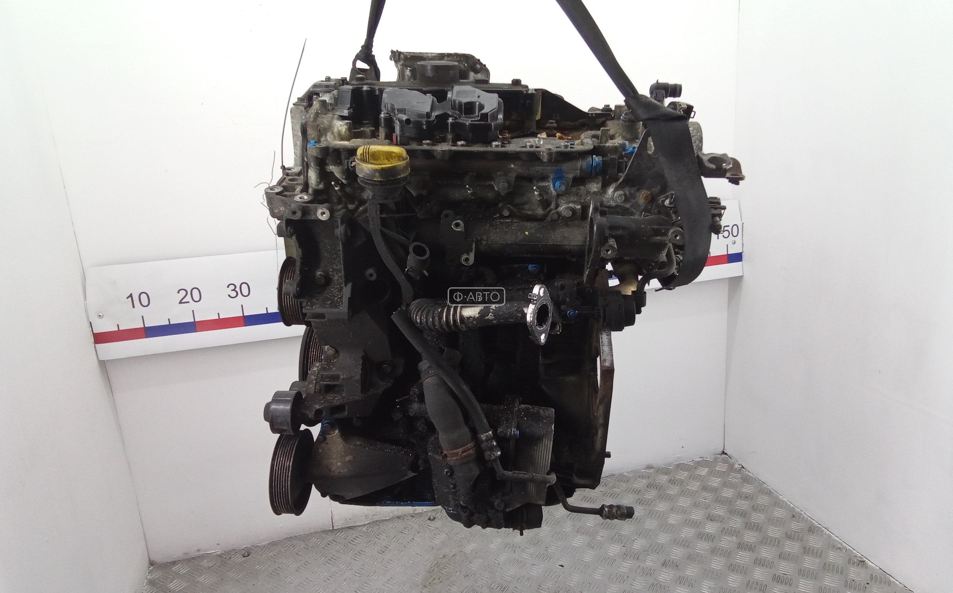 Двигатель (ДВС) Nissan Primastar купить в России