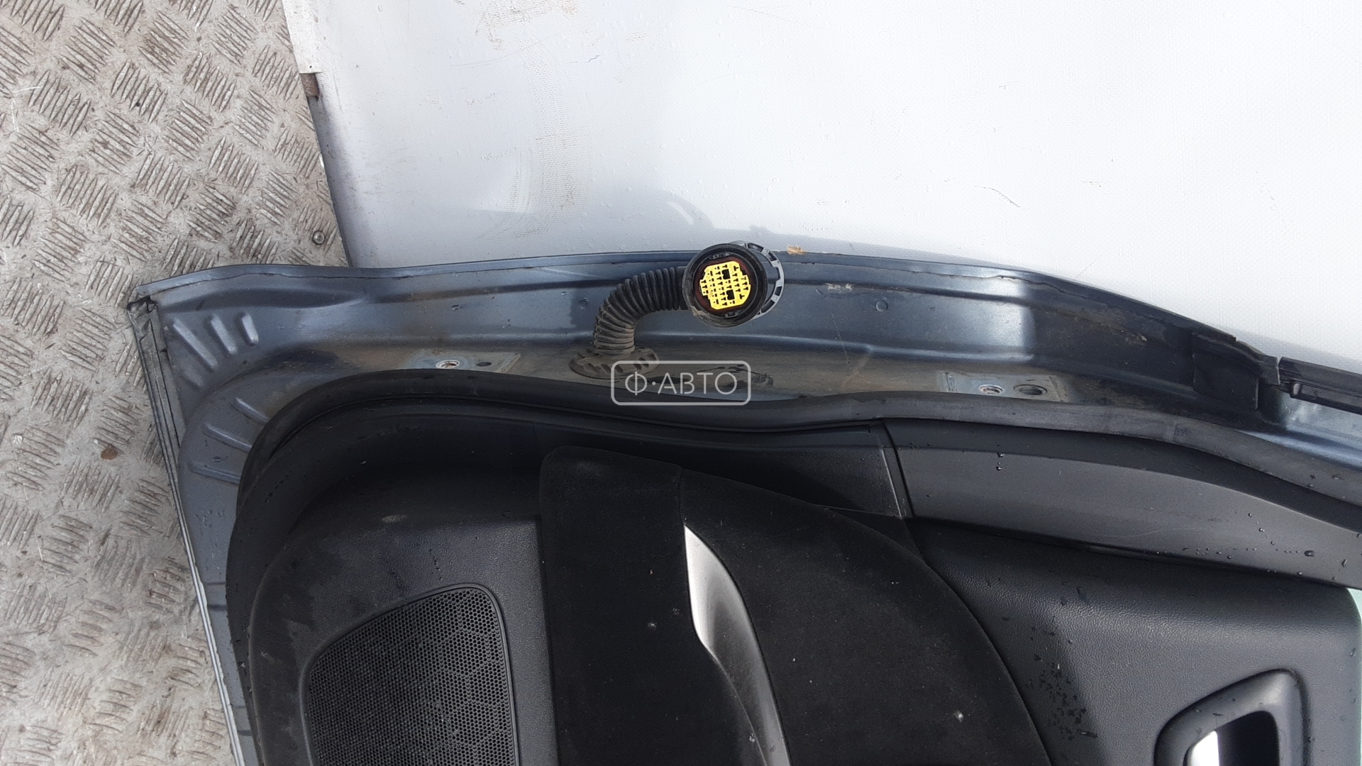 Дверь задняя правая Citroen C5 1 купить в Беларуси