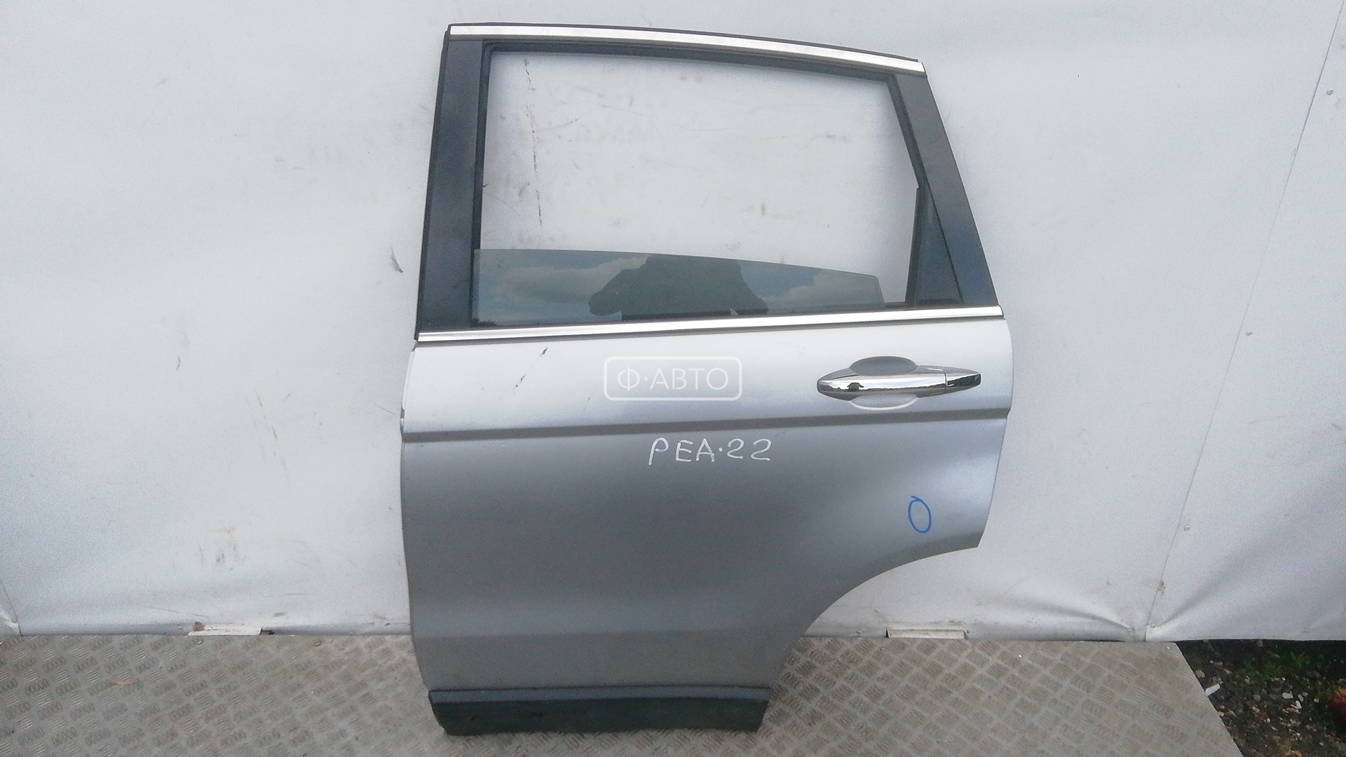 Дверь задняя левая Honda CR-V 3 купить в Беларуси