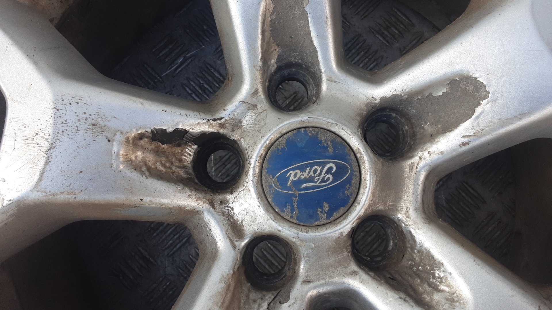 Диск колесный легкосплавный (литой) Ford Kuga 1 купить в России