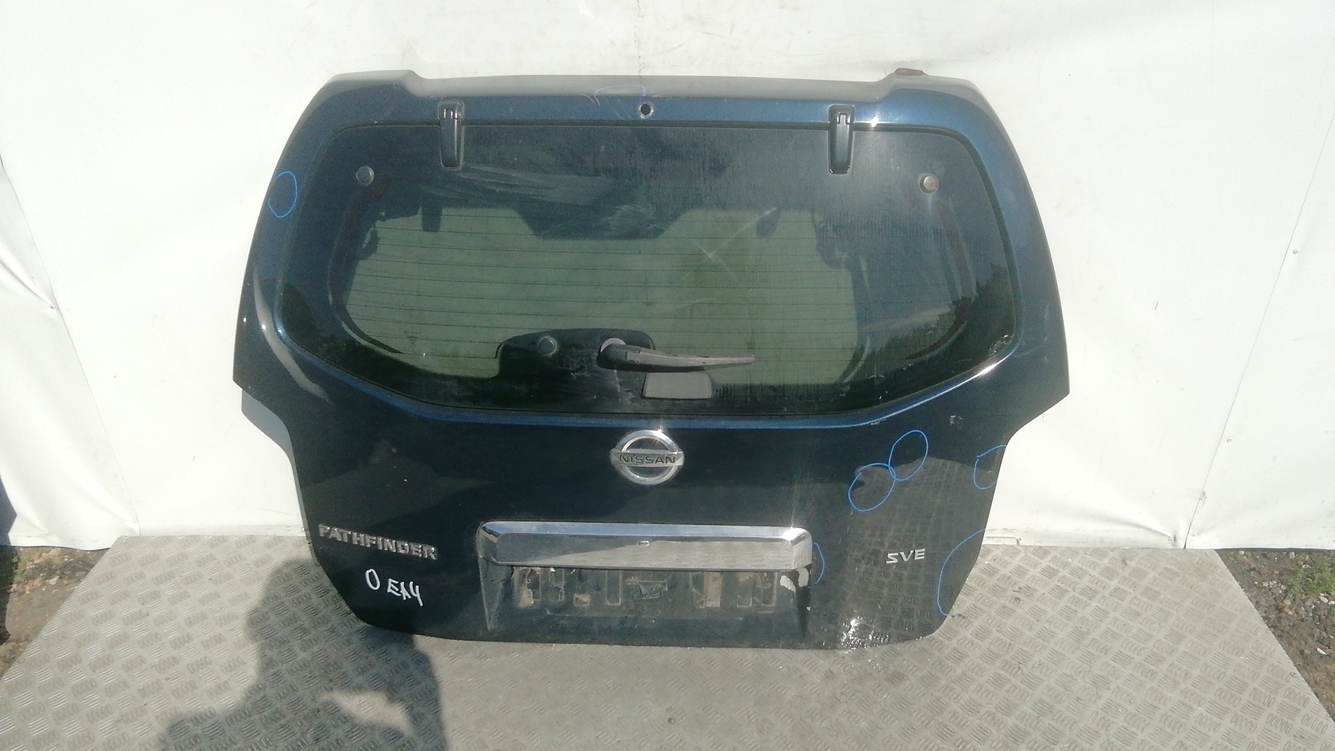 Крышка багажника - Nissan Pathfinder (2004-2009)