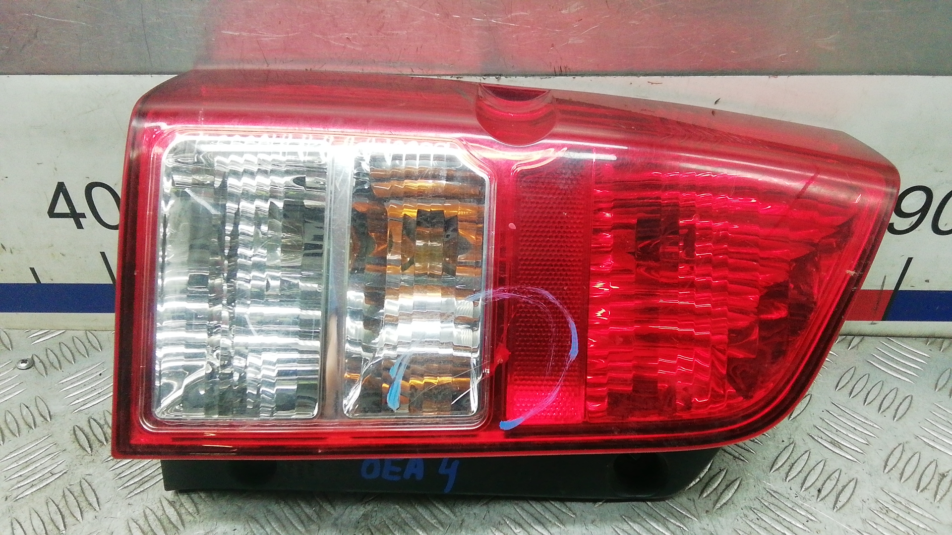 Фонарь - Nissan Pathfinder (2004-2009)