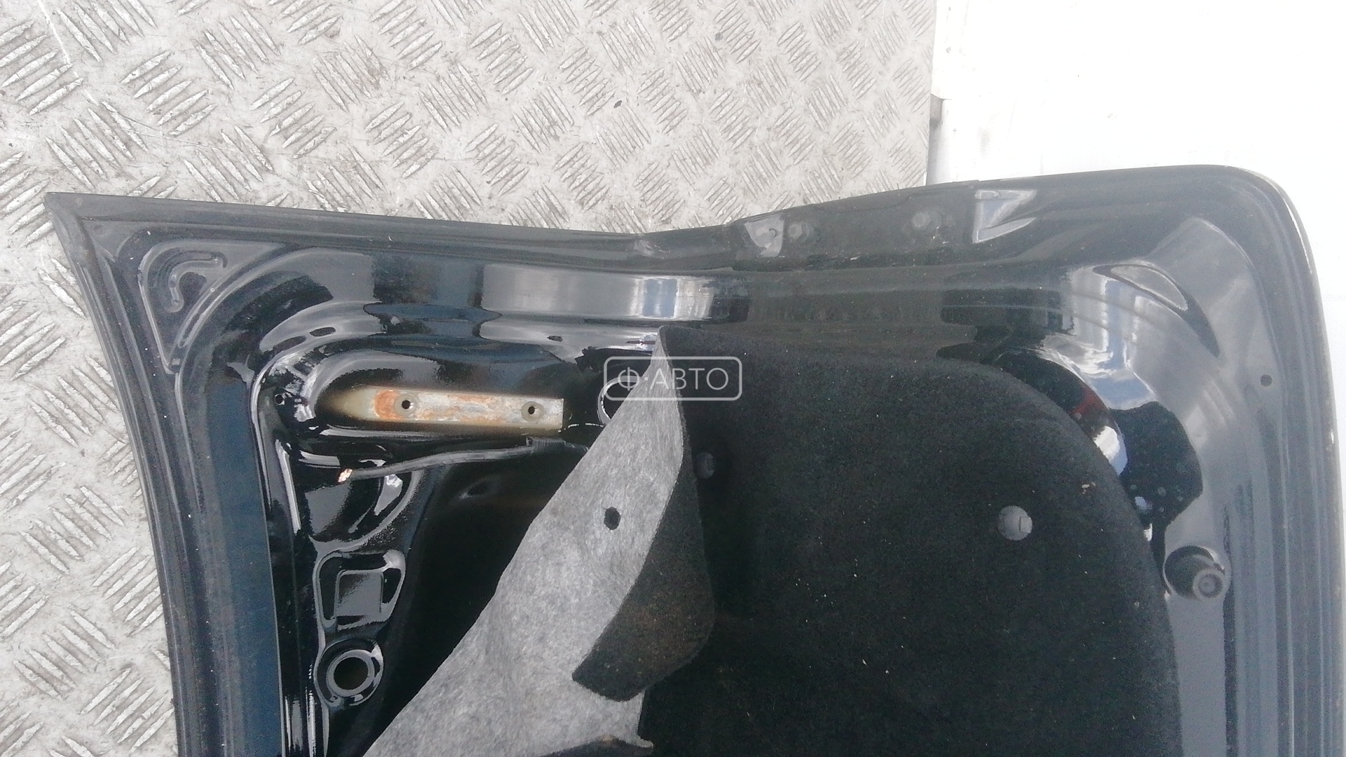 Крышка (дверь) багажника Lexus LS 4 (USF40) купить в России