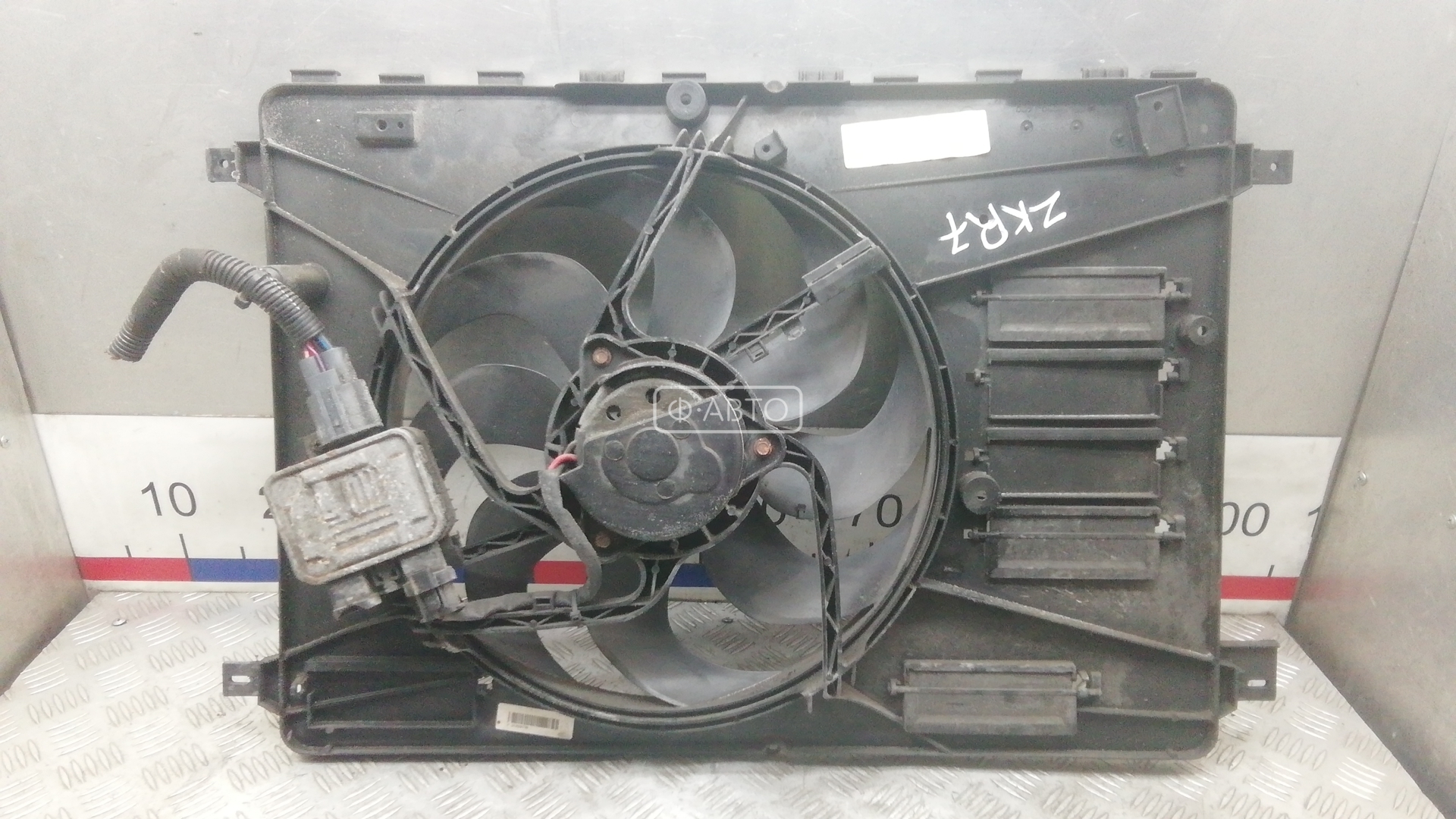 Вентилятор радиатора VOLVO XC60