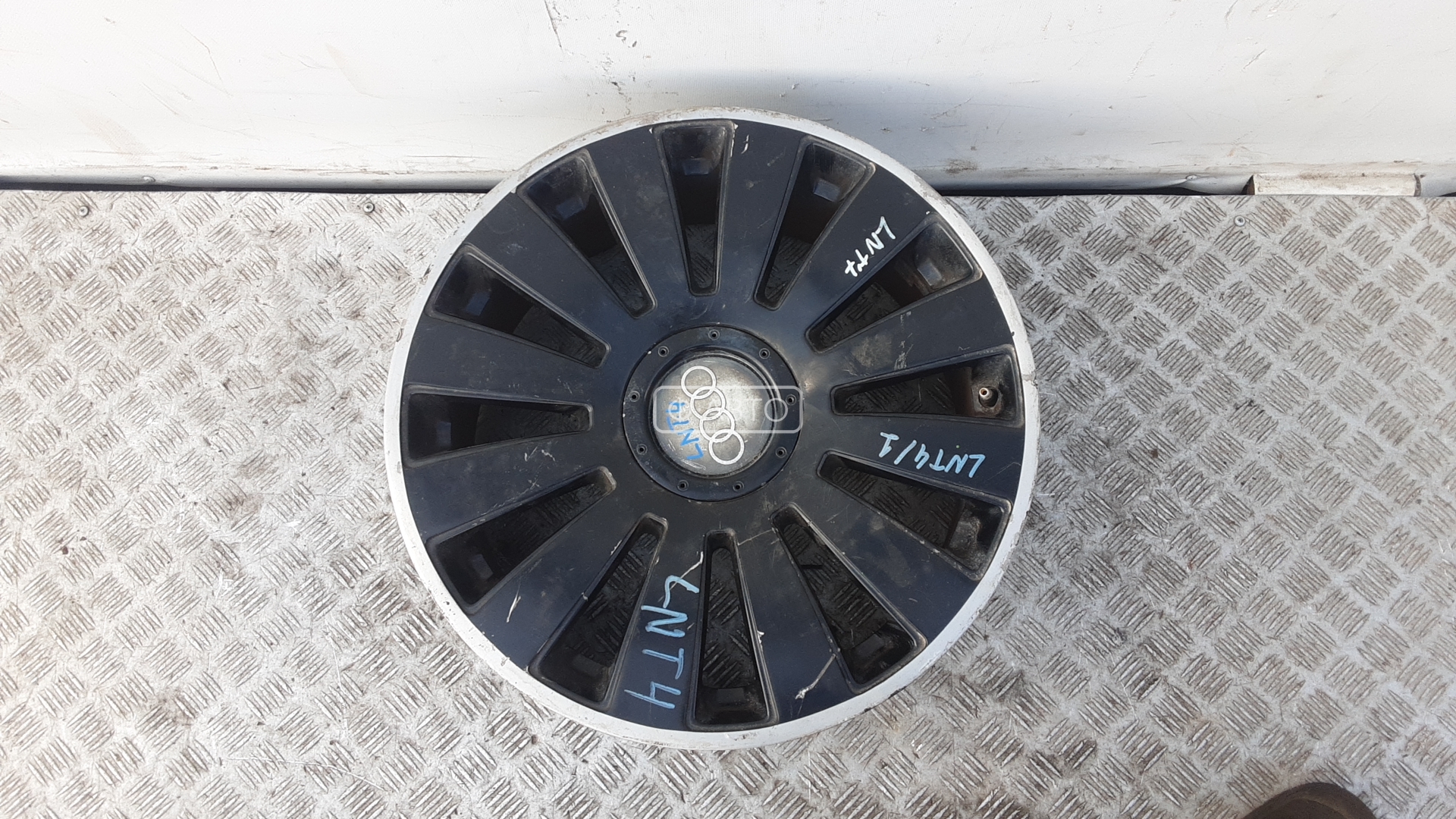 Диск колесный легкосплавный (литой) Audi A8 D3 купить в России
