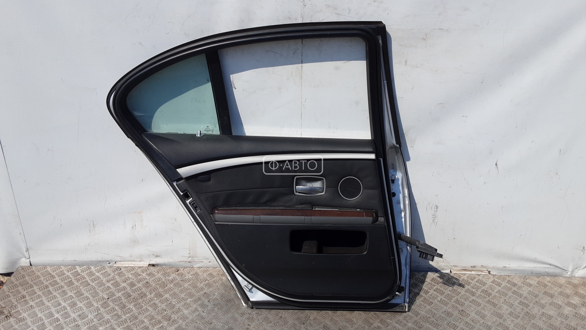 Дверь задняя левая BMW 7-Series (E38) купить в Беларуси