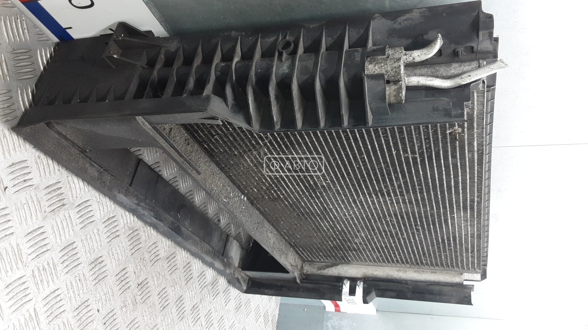 Радиатор кондиционера BMW 7-Series (E38) купить в России