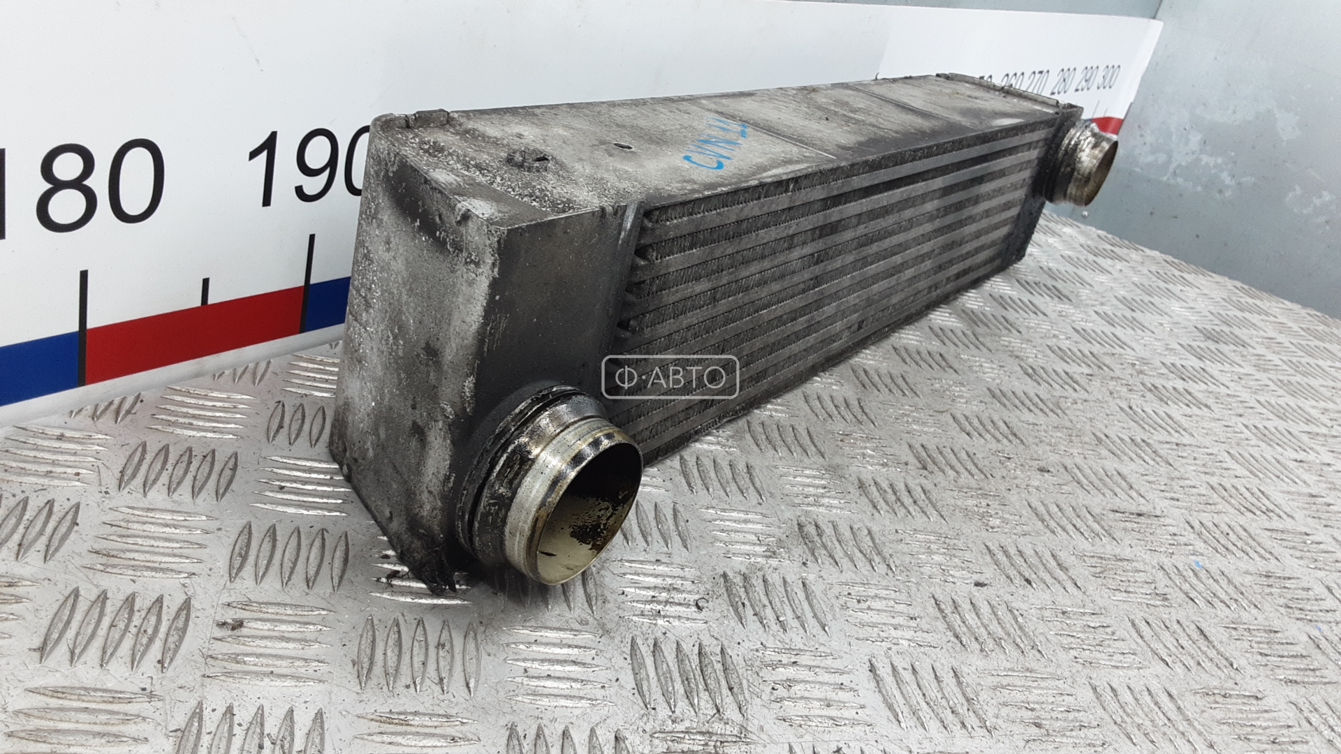 Интеркулер (радиатор интеркулера) BMW 7-Series (E38) купить в Беларуси