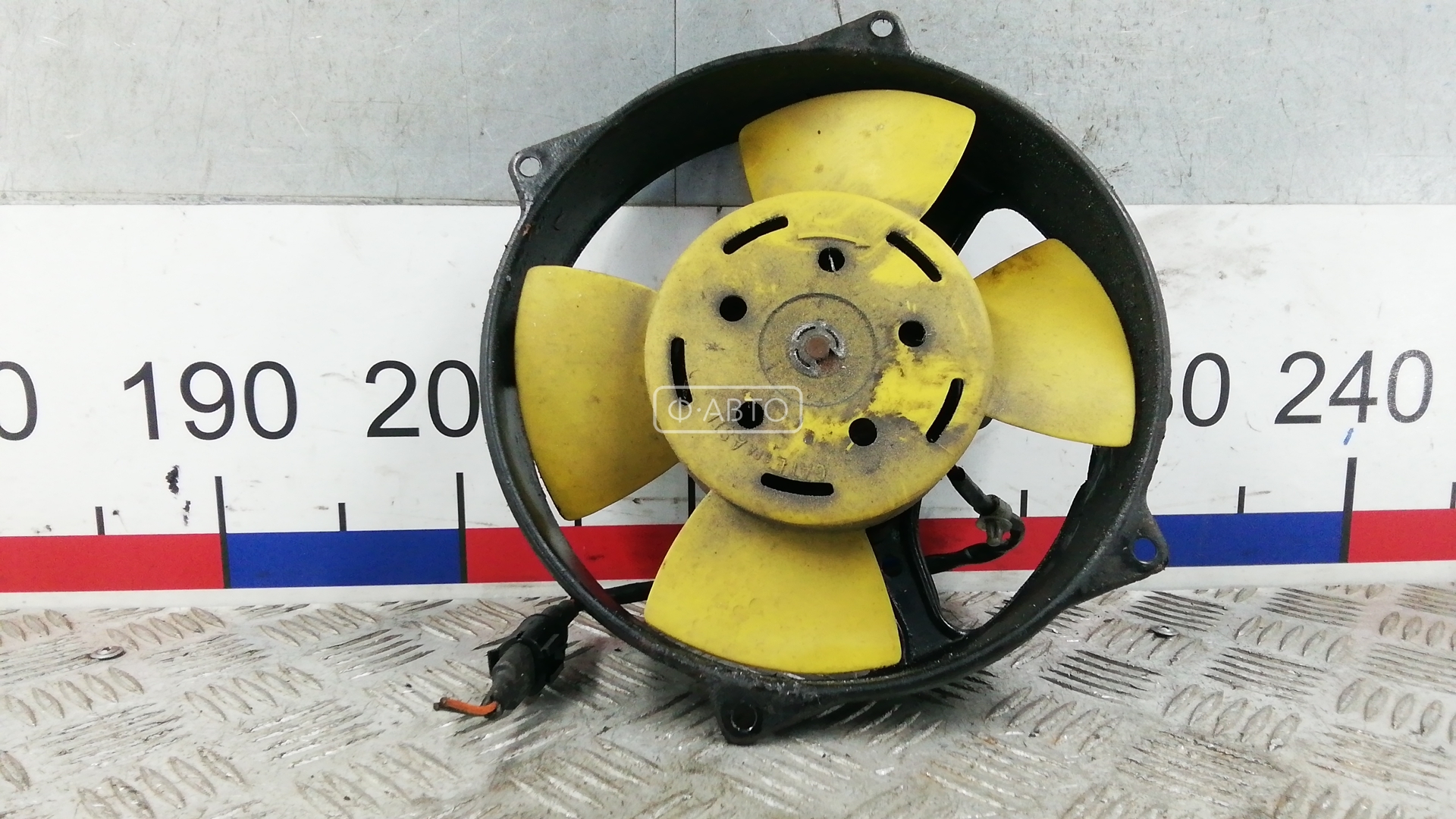 Вентилятор радиатора основного Renault Trafic 2 купить в России