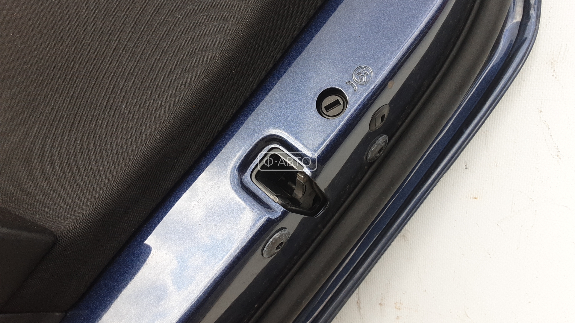 Дверь задняя правая Volkswagen Passat 6 купить в России