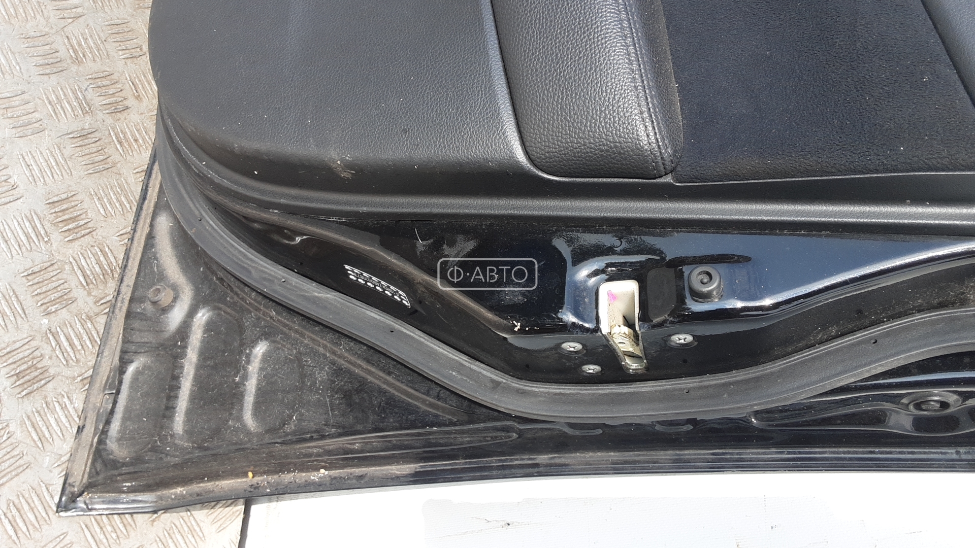 Дверь передняя правая Subaru Outback 4 (BR) купить в Беларуси