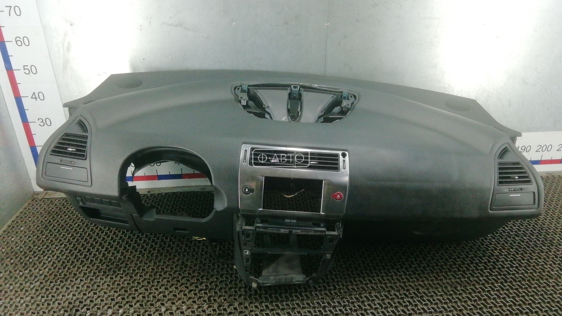 Торпедо (панель передняя) Citroen C4 1 купить в России