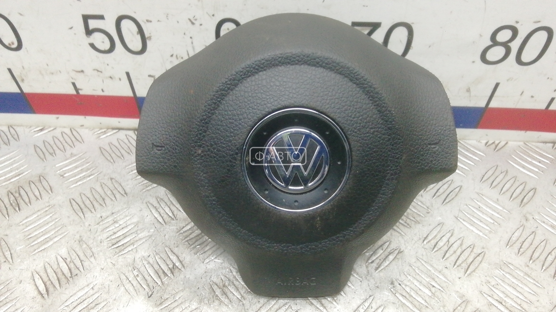 Подушка безопасности (Airbag) водителя - Volkswagen Golf 6 (2007-2012)