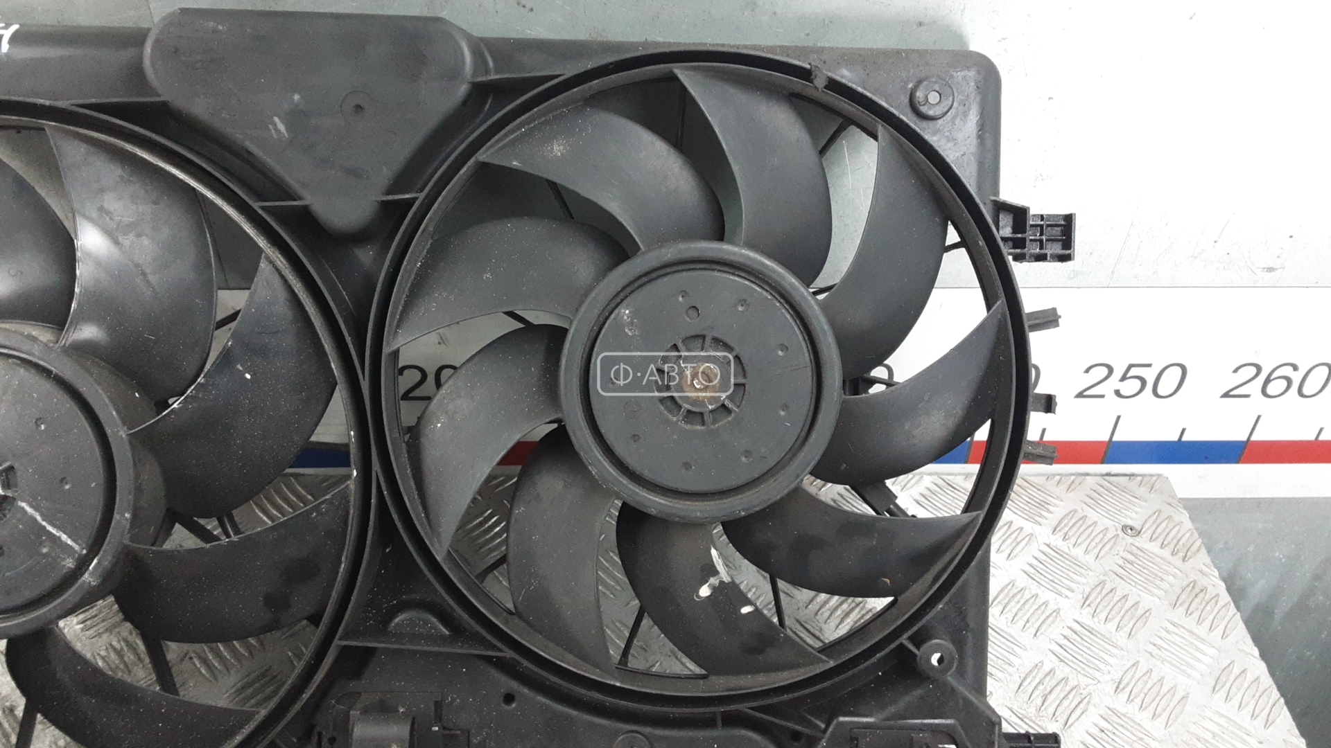 Вентилятор радиатора основного Chevrolet Orlando купить в России