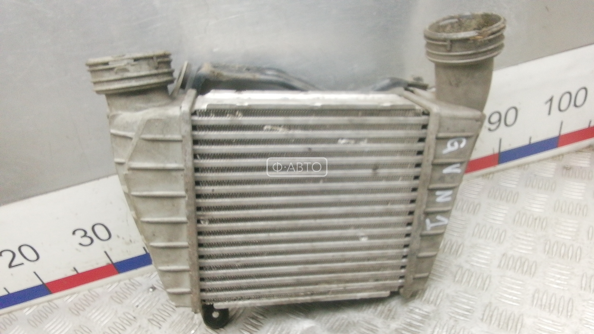 Интеркулер (радиатор интеркулера) Volkswagen Phaeton купить в России