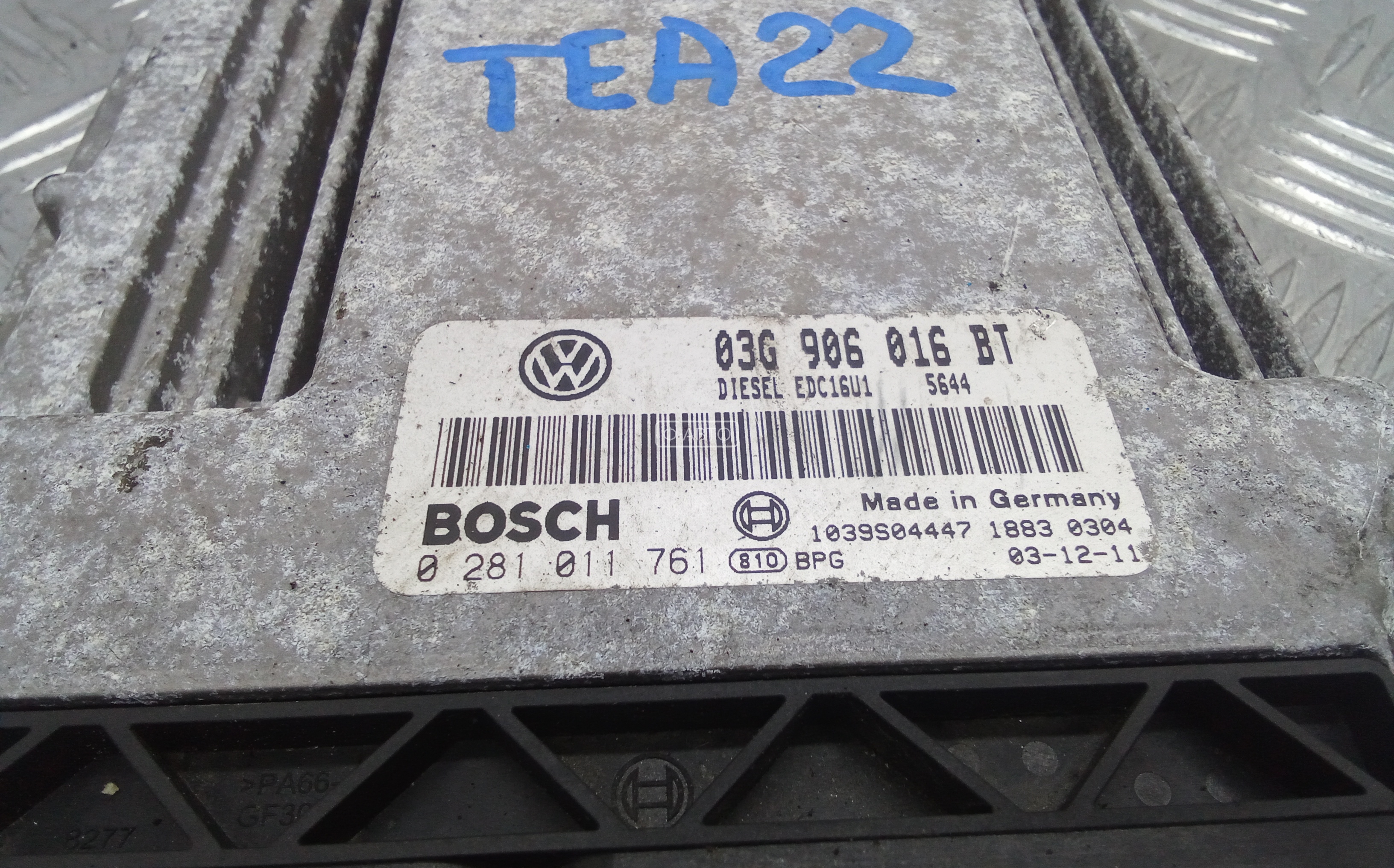 Блок управления двигателем Volkswagen Touran 1 купить в Беларуси