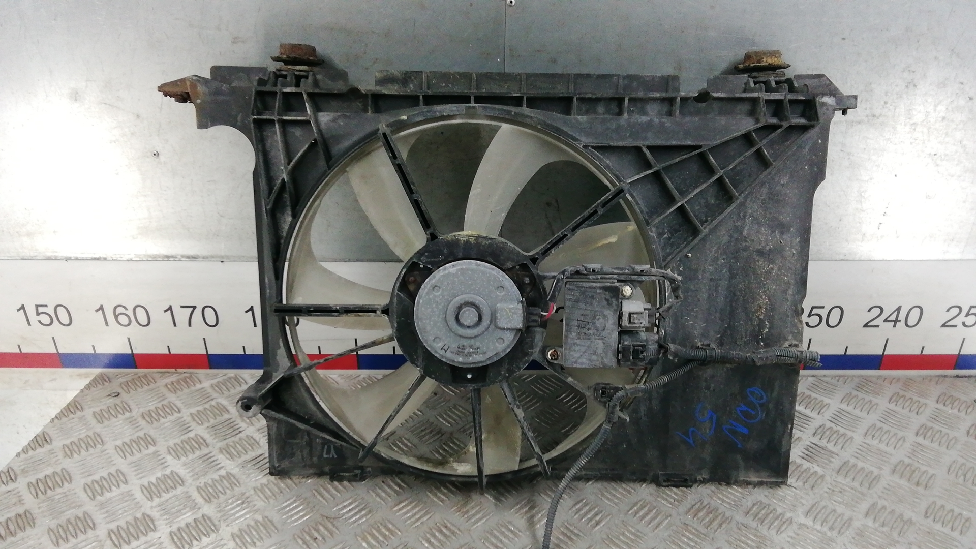 Вентилятор радиатора основного - Toyota Corolla E15 (2006-2013)