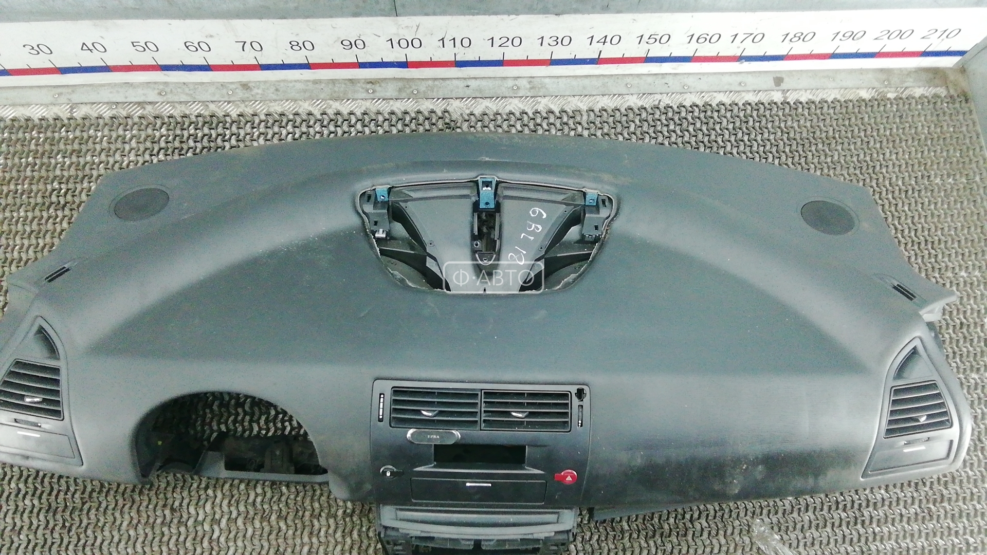 Торпедо (панель передняя) Citroen C4 1 купить в России