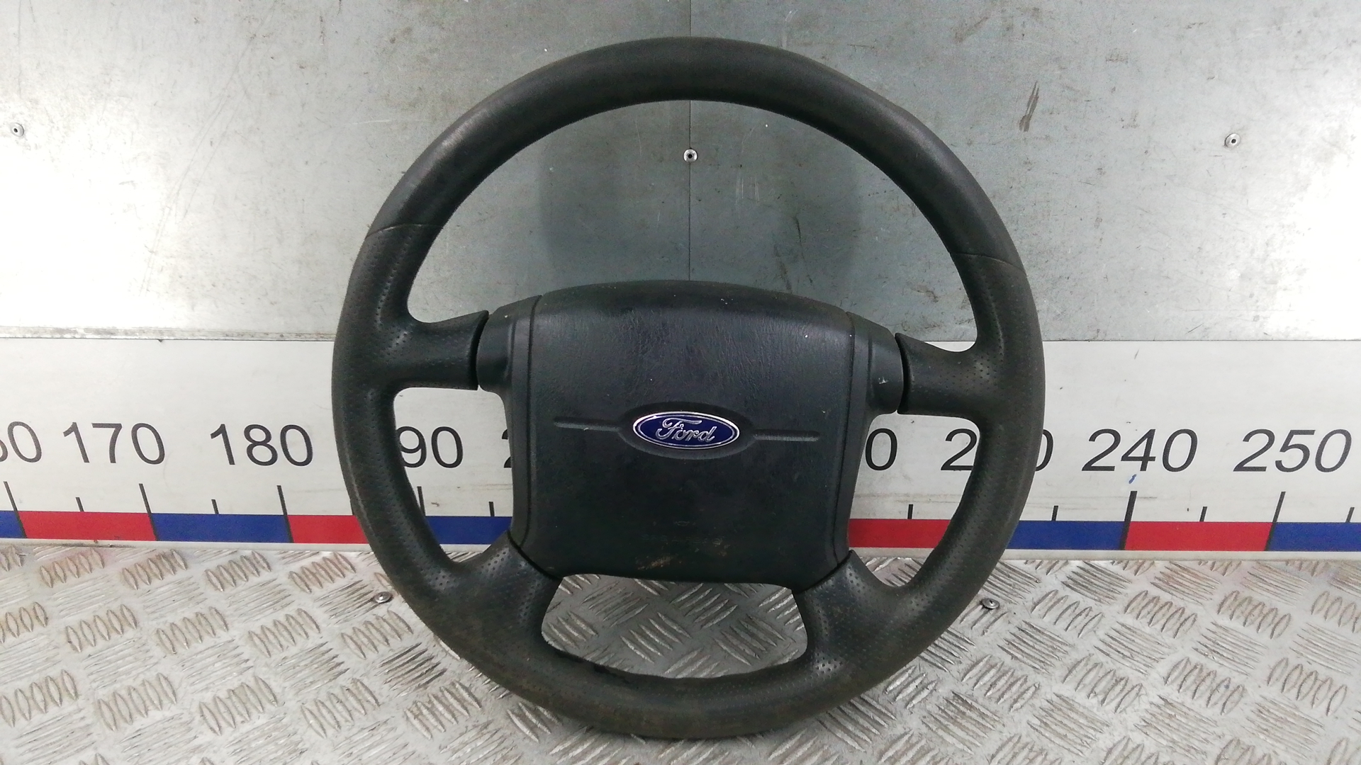 Руль - Ford Ranger (2006-2012)