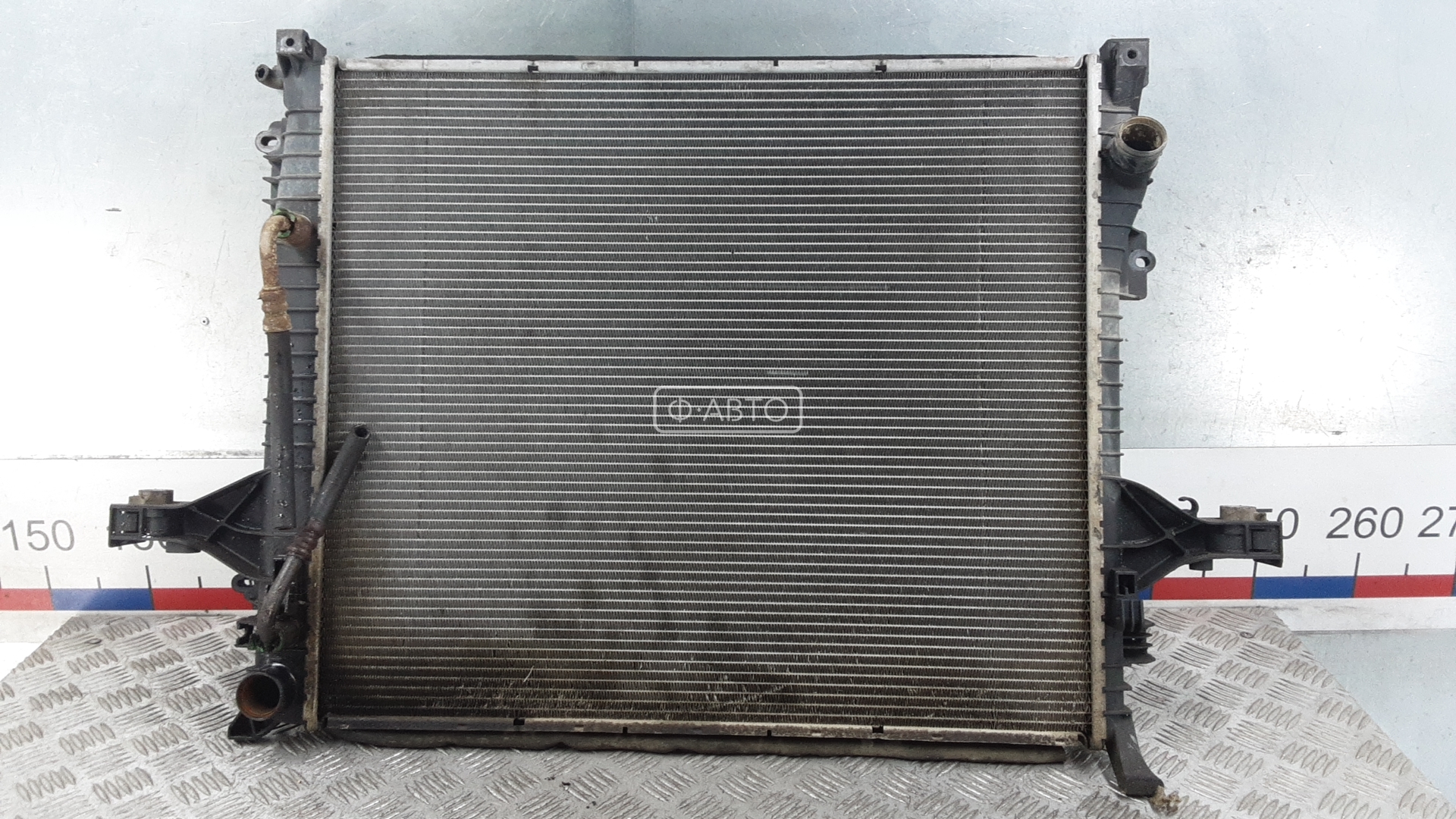 Радиатор основной - Volvo XC90 (2002-2014)