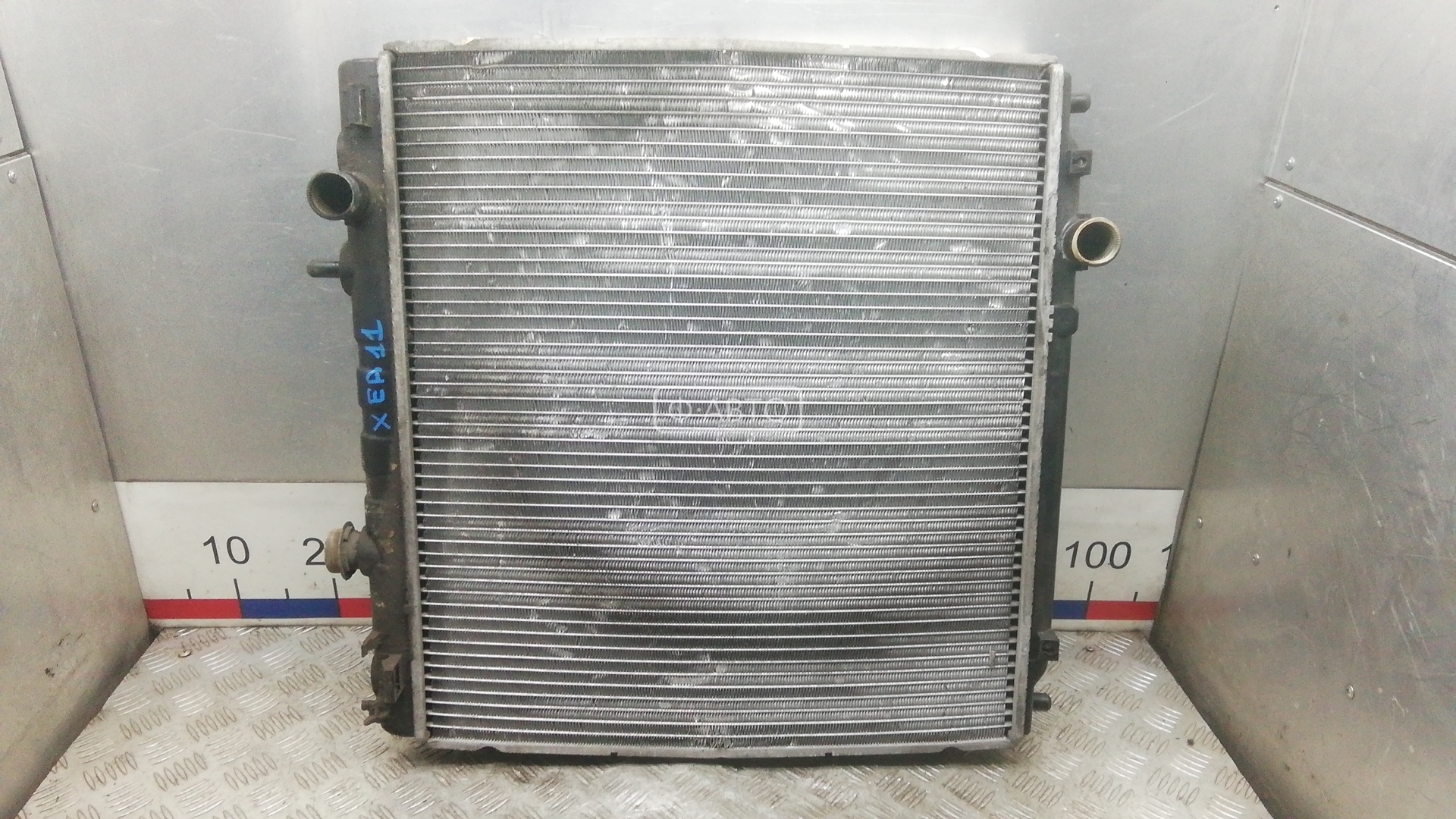 Радиатор системы охлаждения HYUNDAI Terracan