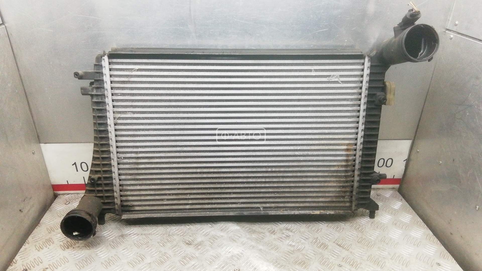 Радиатор интеркулера - Skoda SuperB (2008-2015)