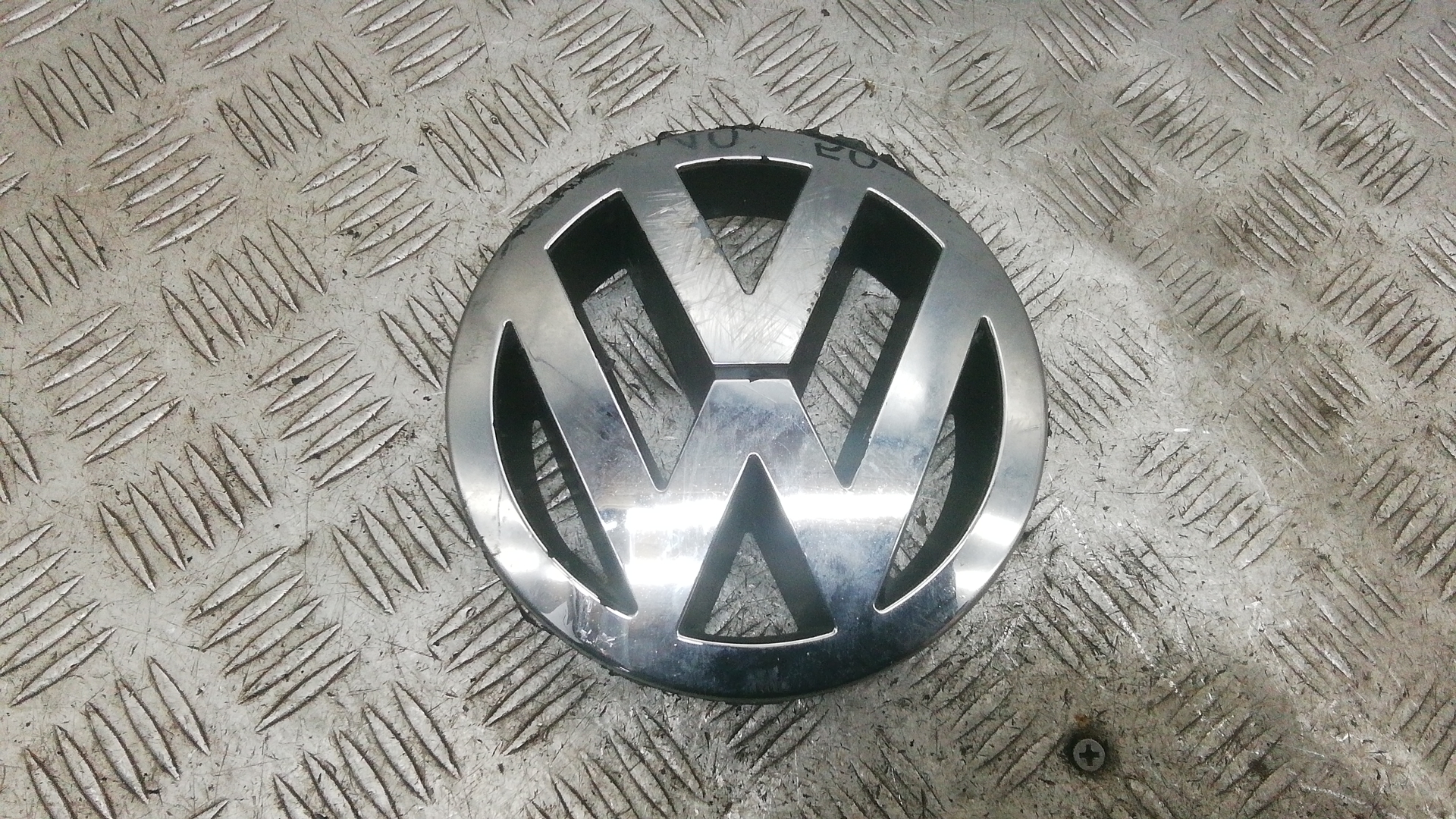 Эмблема - Volkswagen Touareg (2002-2010)