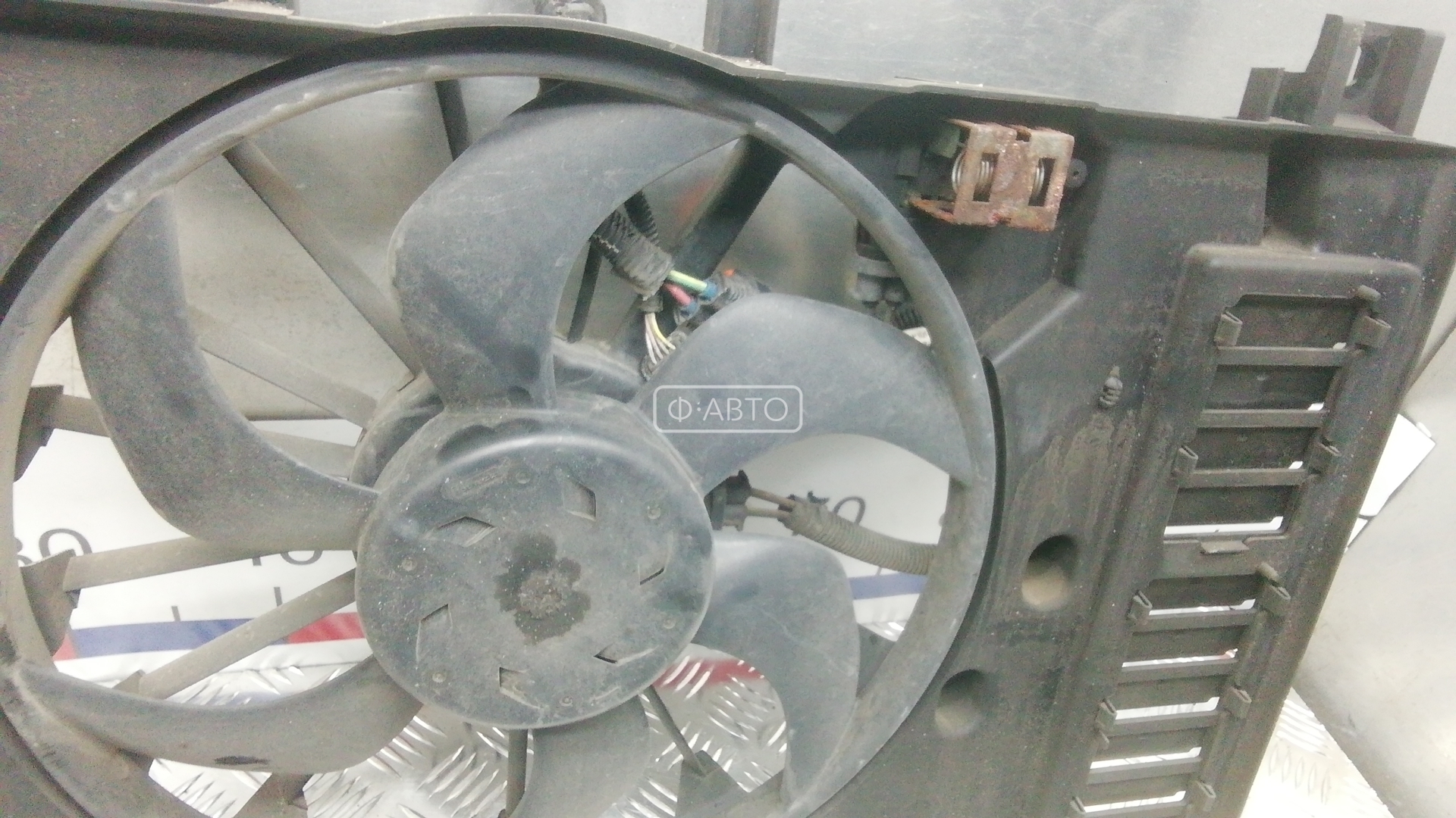 Вентилятор радиатора основного Peugeot 508 купить в России