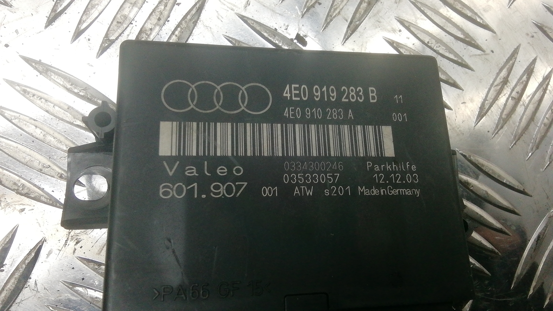 Парктроник (датчик парковки) Audi A8 D3 купить в России