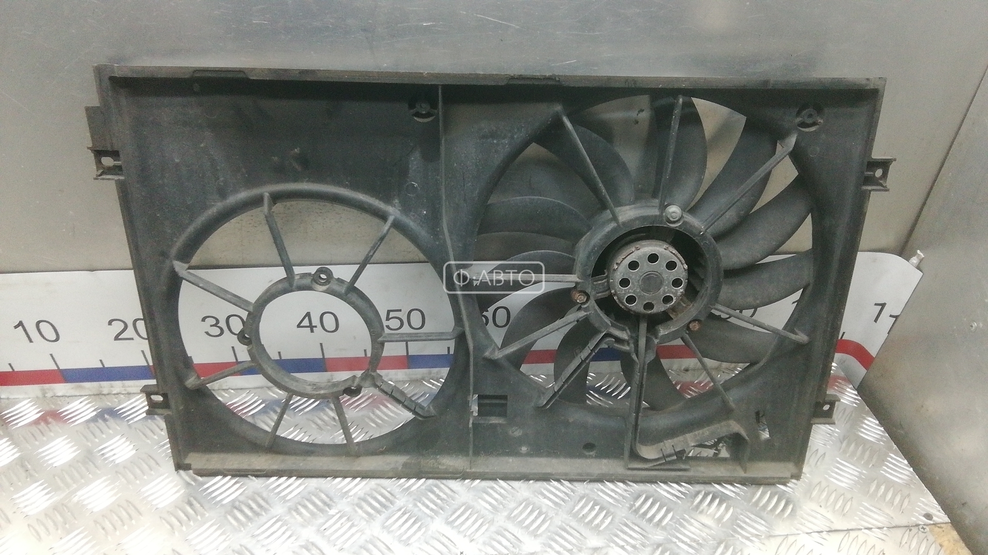 Вентилятор радиатора основного - Volkswagen Caddy 3 (2004-2015)