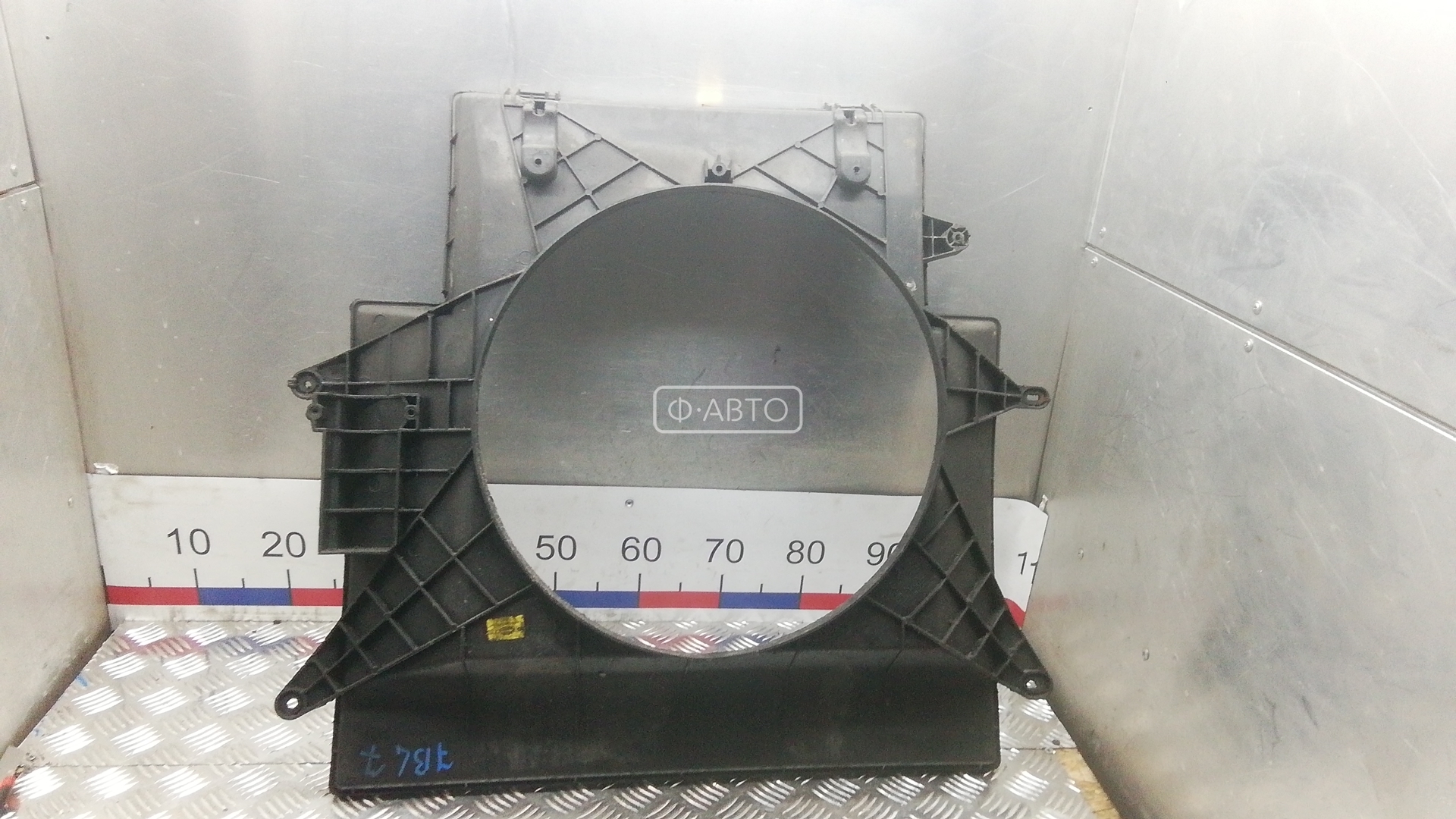 Диффузор вентилятора Iveco Daily 3 купить в России