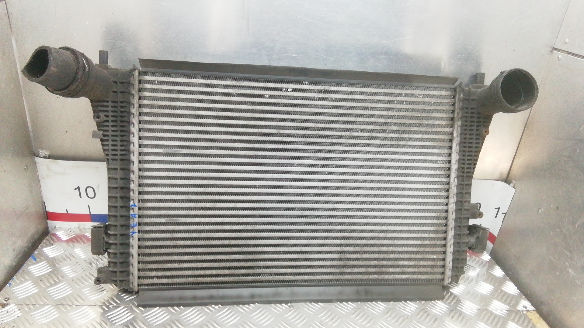 Радиатор интеркулера - Volkswagen Passat CC (2008-2012)