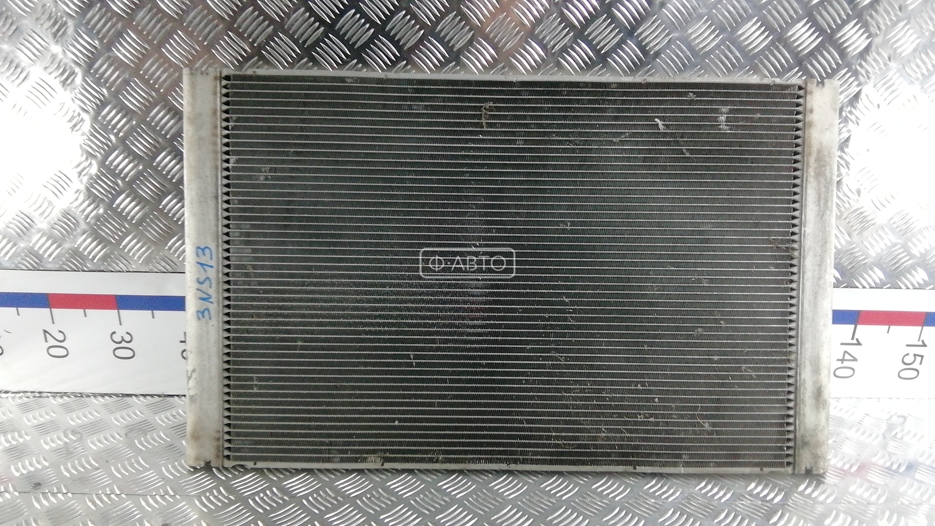 Радиатор системы охлаждения AUDI A8