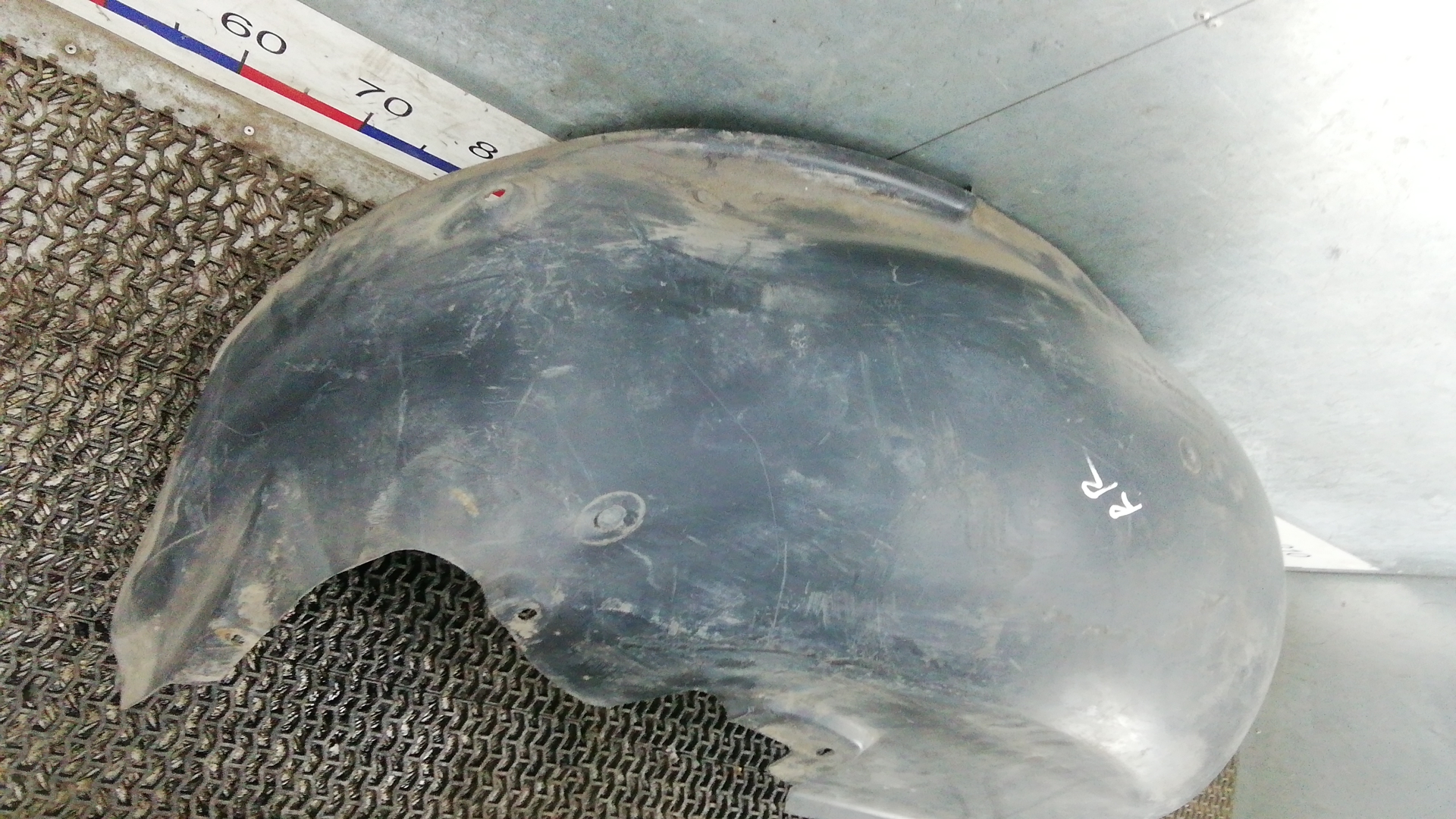 Подкрылок (защита крыла) задний правый Porsche Cayenne (955/957) купить в России