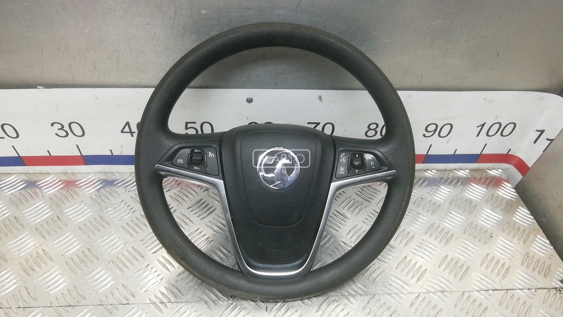 Руль - Opel Meriva B (2010-2014)