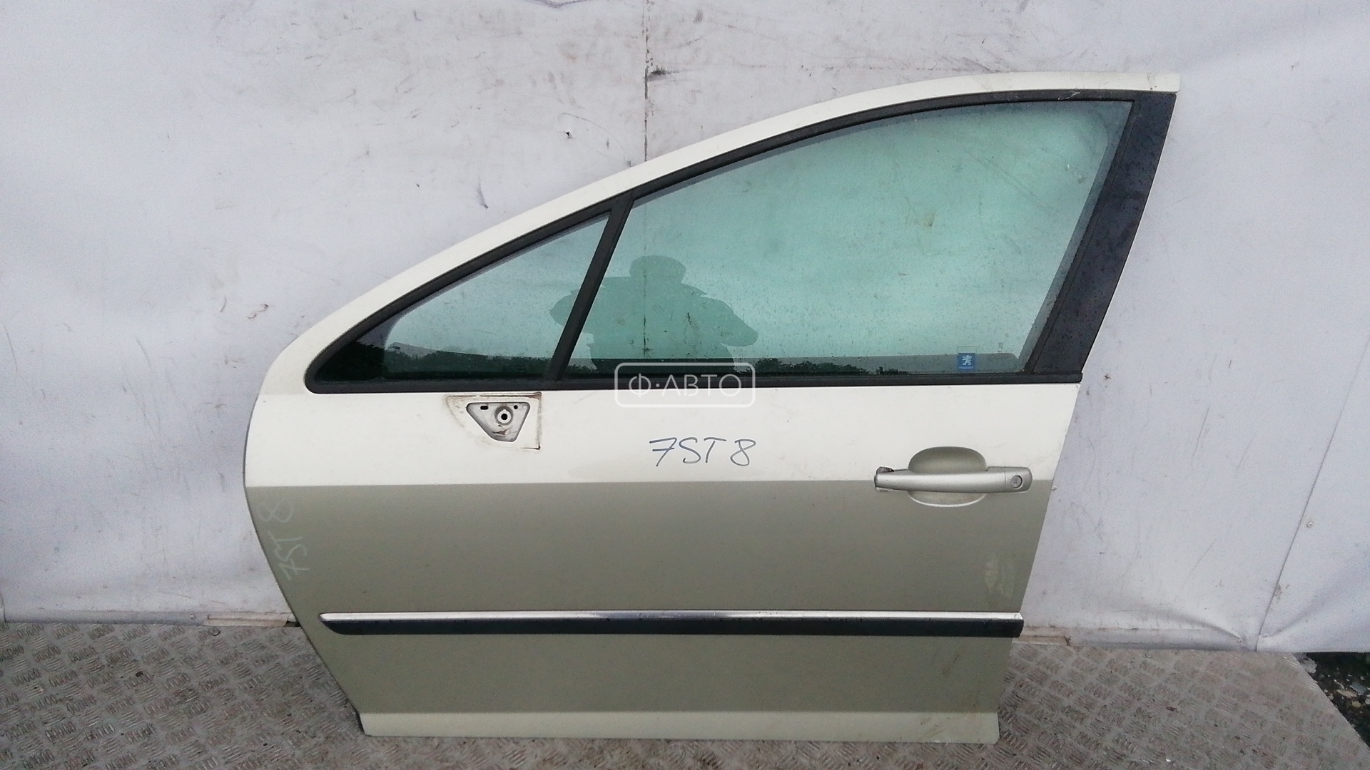 Дверь передняя левая Peugeot 407 купить в Беларуси