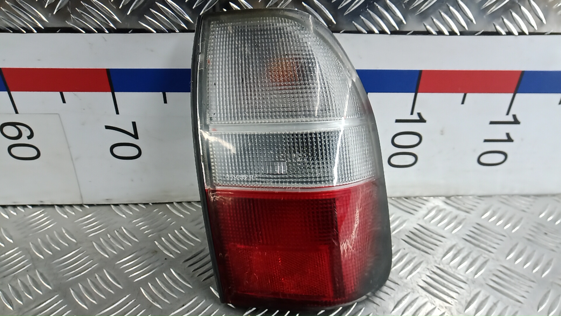 Фонарь задний правый Mitsubishi L200 3 купить в России