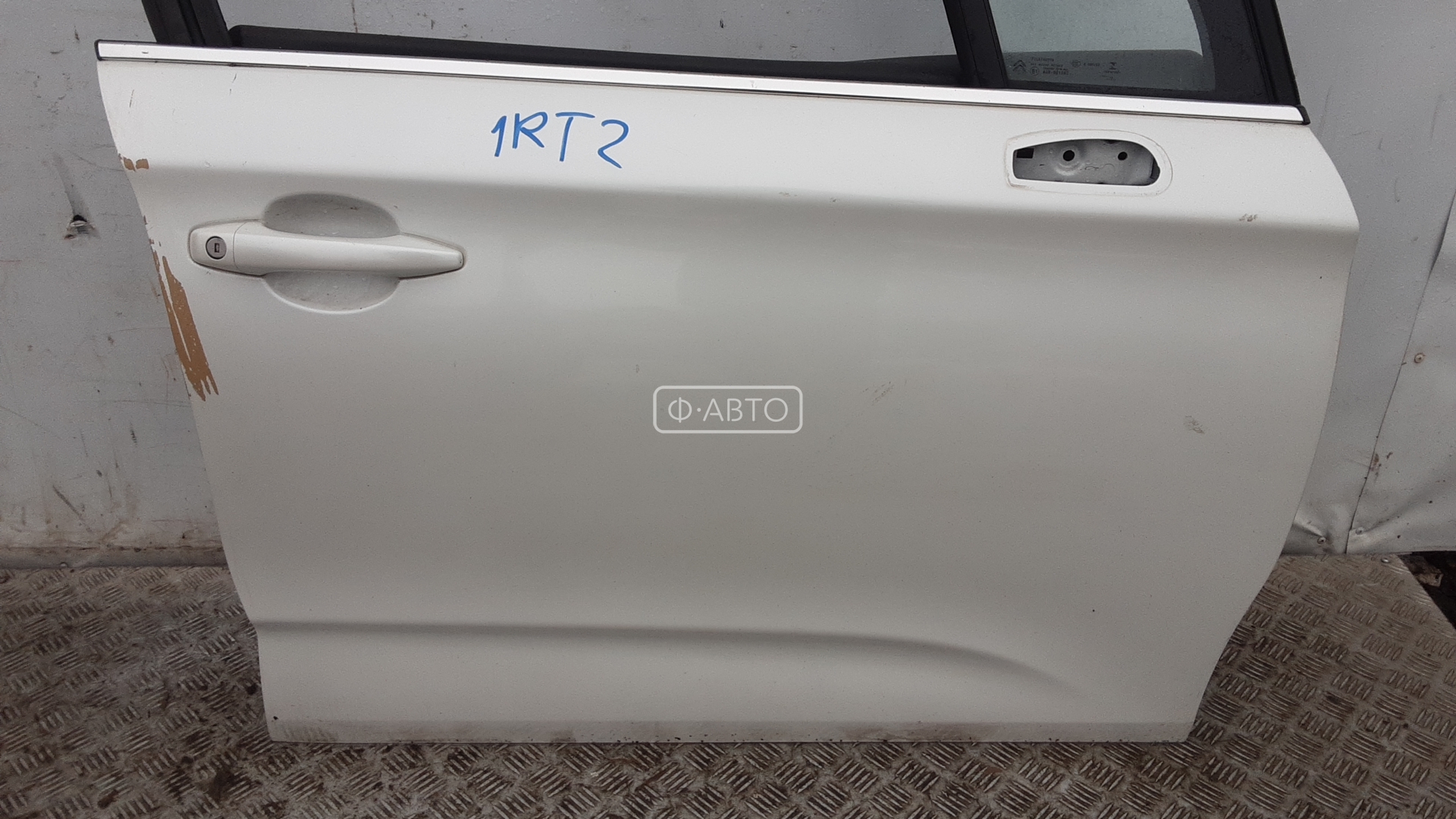 Дверь передняя правая Citroen C4 1 купить в России