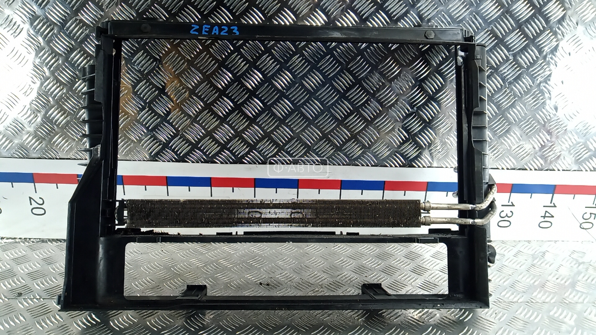 Диффузор вентилятора - BMW 5 E60/E61 (2003-2010)