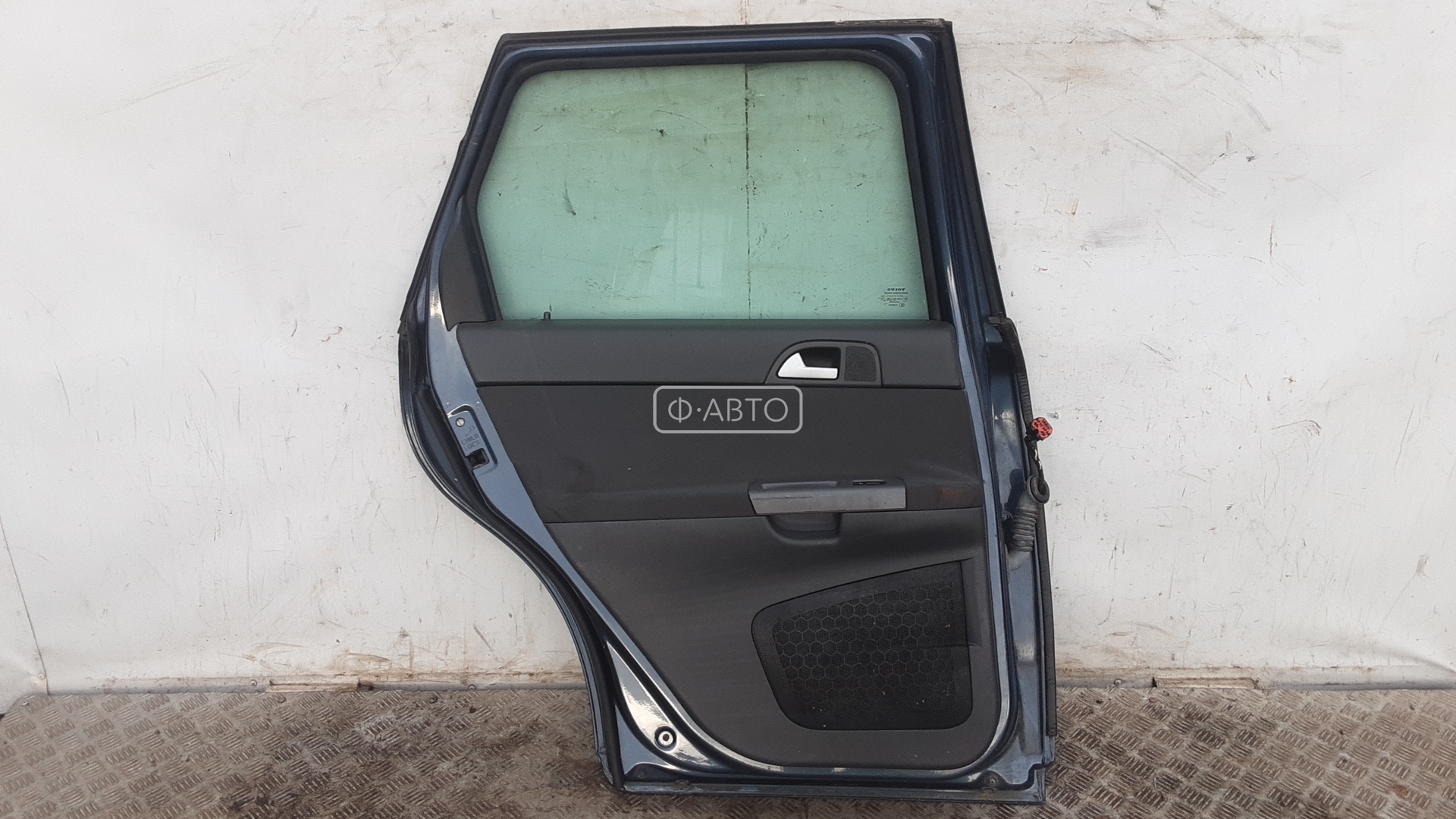 Дверь задняя левая Volvo V50 1 купить в Беларуси
