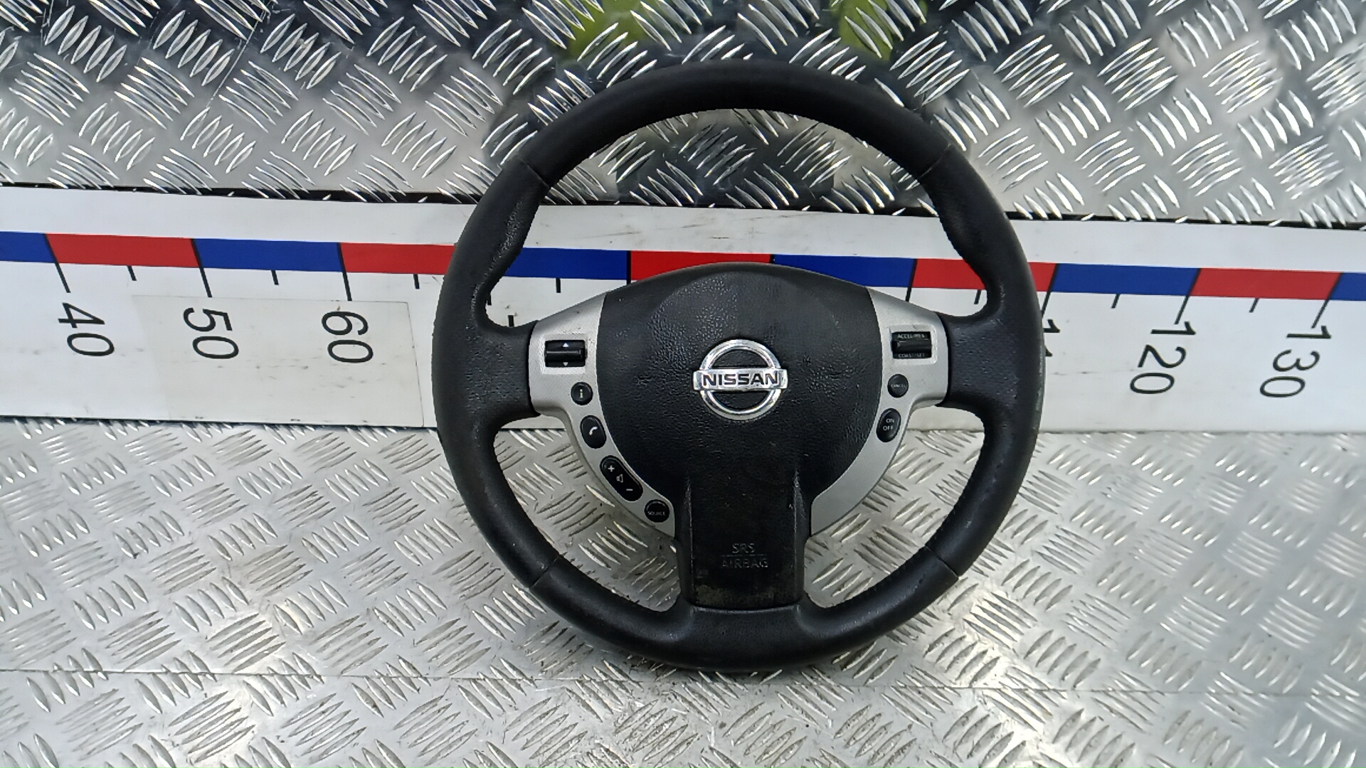 Руль - Nissan Qashqai J10 (2006-2014)
