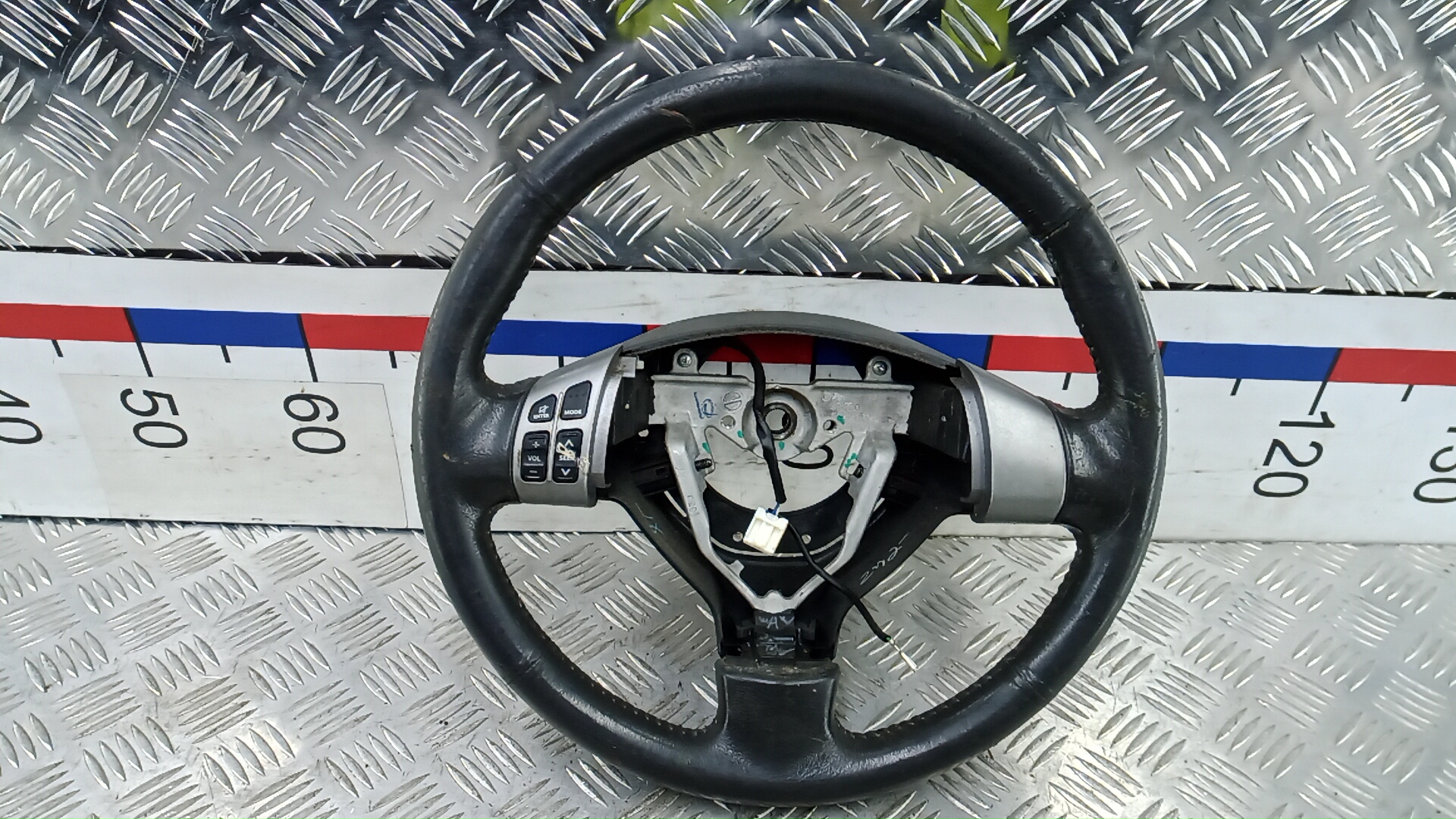 Рулевое колесо SUZUKI SX4