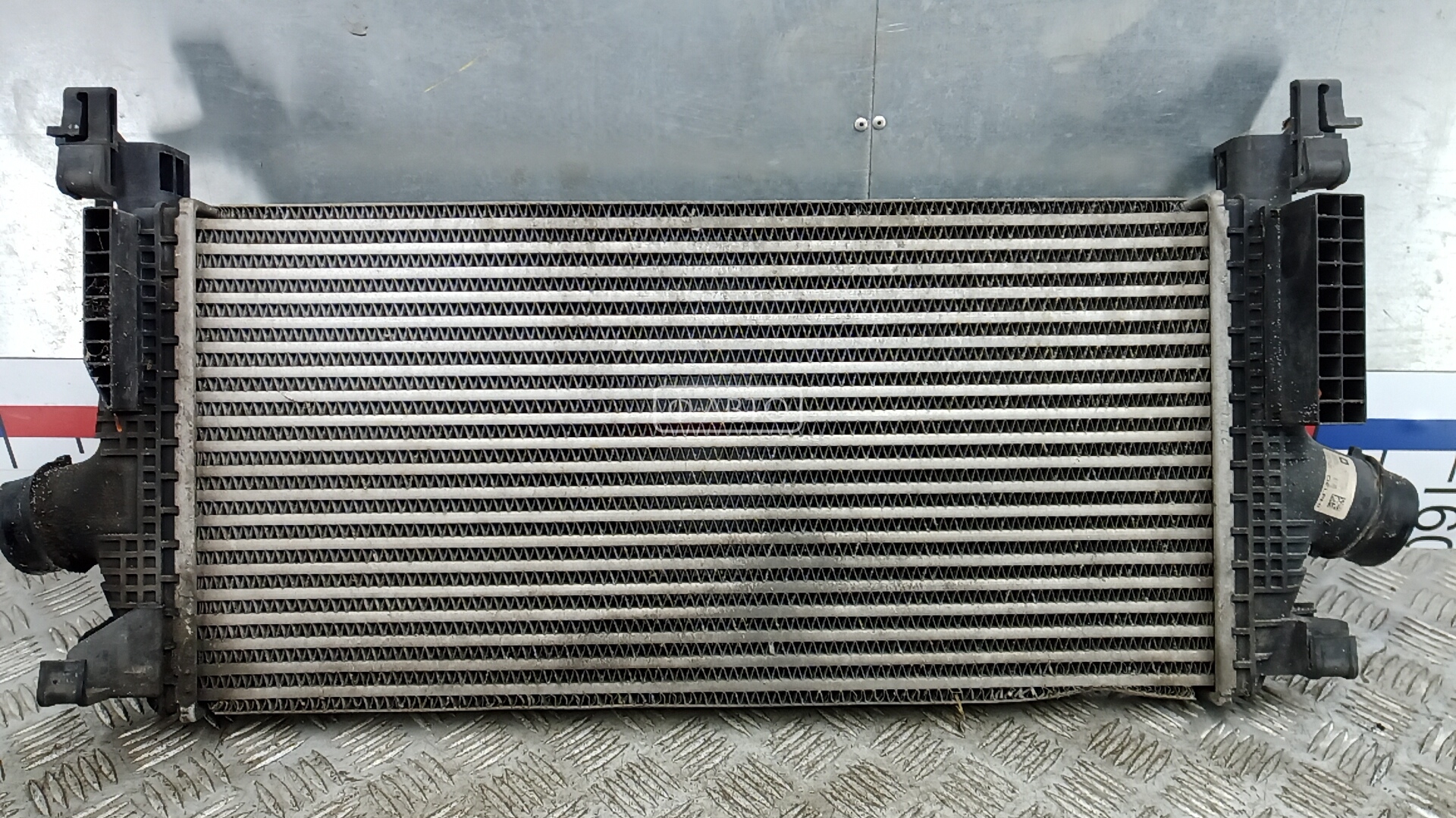 Радиатор интеркулера - Opel Astra J (2010-2017)