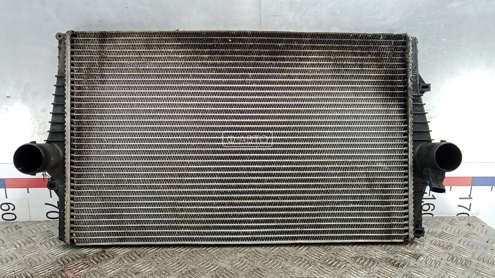 Радиатор интеркулера VOLVO XC70