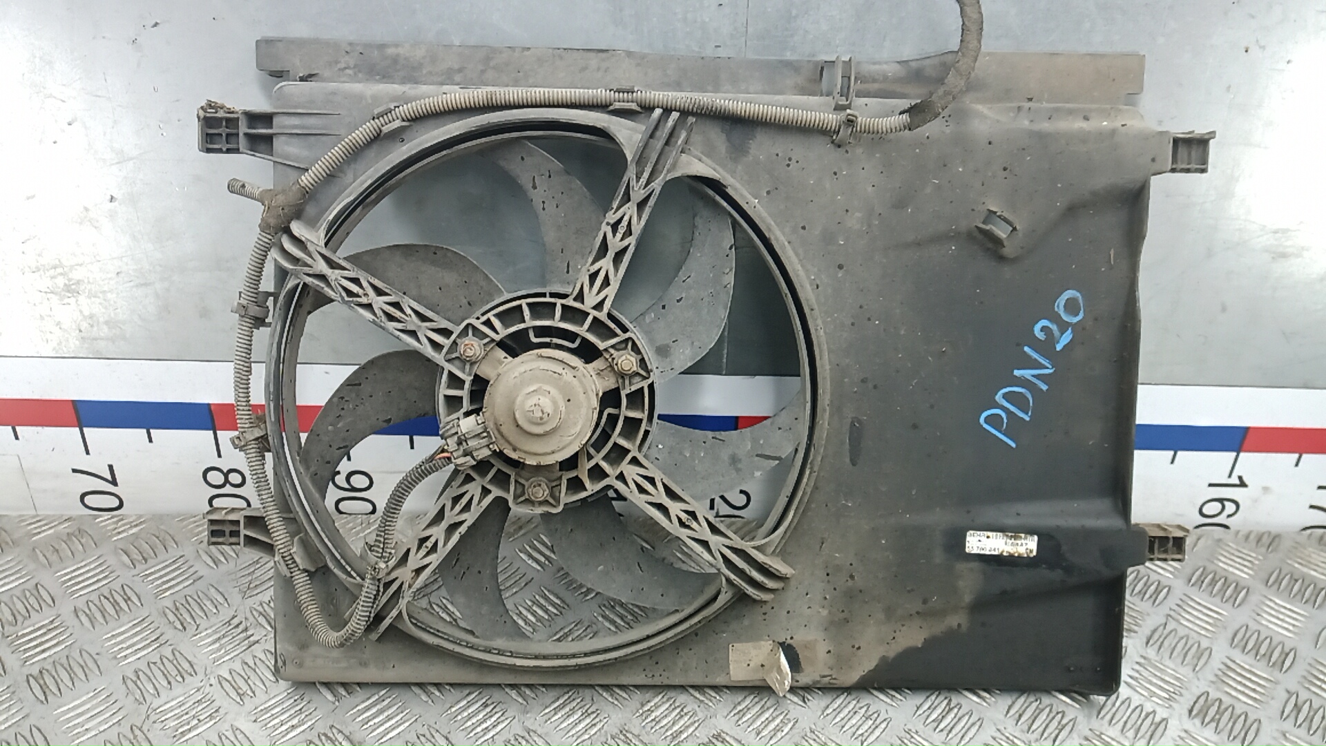 Вентилятор радиатора основного - Opel Corsa D (2006-2014)