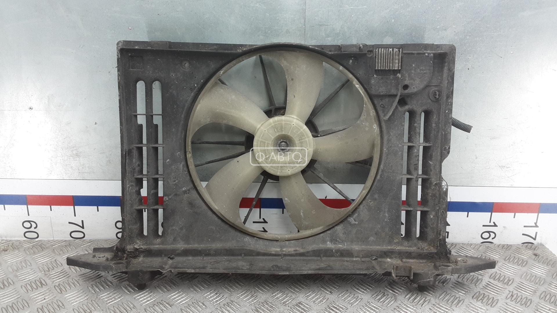 Вентилятор радиатора основного - Toyota Auris E15/E15UT (2006-2012)