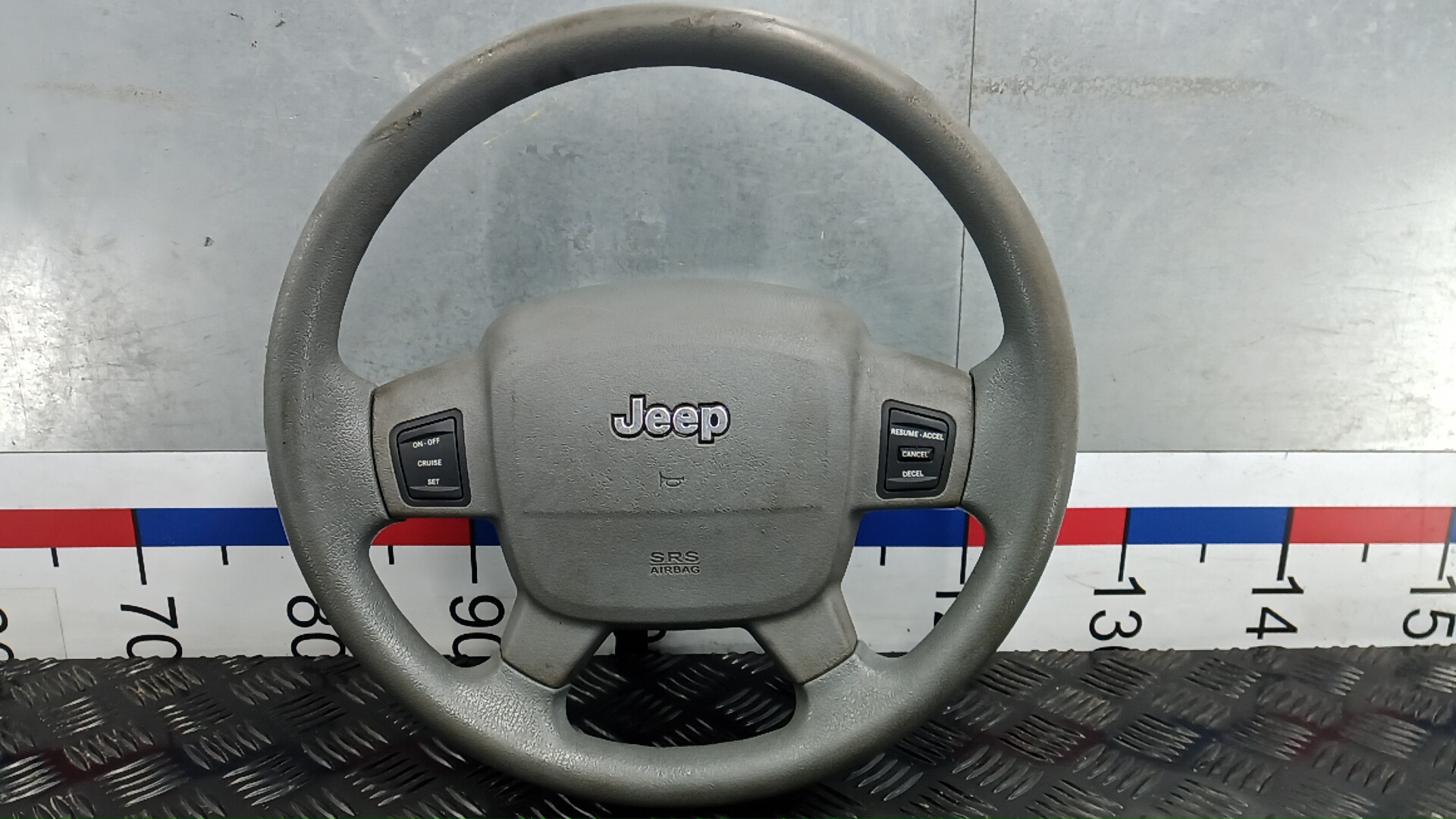 Руль Jeep Grand Cherokee 1 купить в Беларуси
