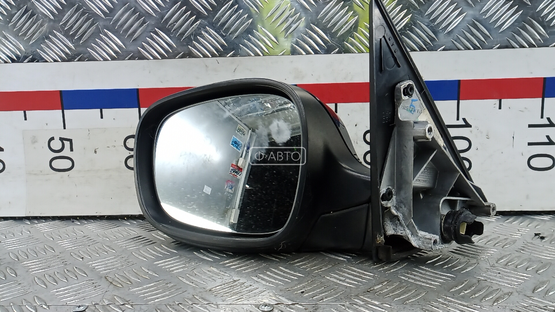 Зеркало боковое левое BMW X1 (E84) купить в России
