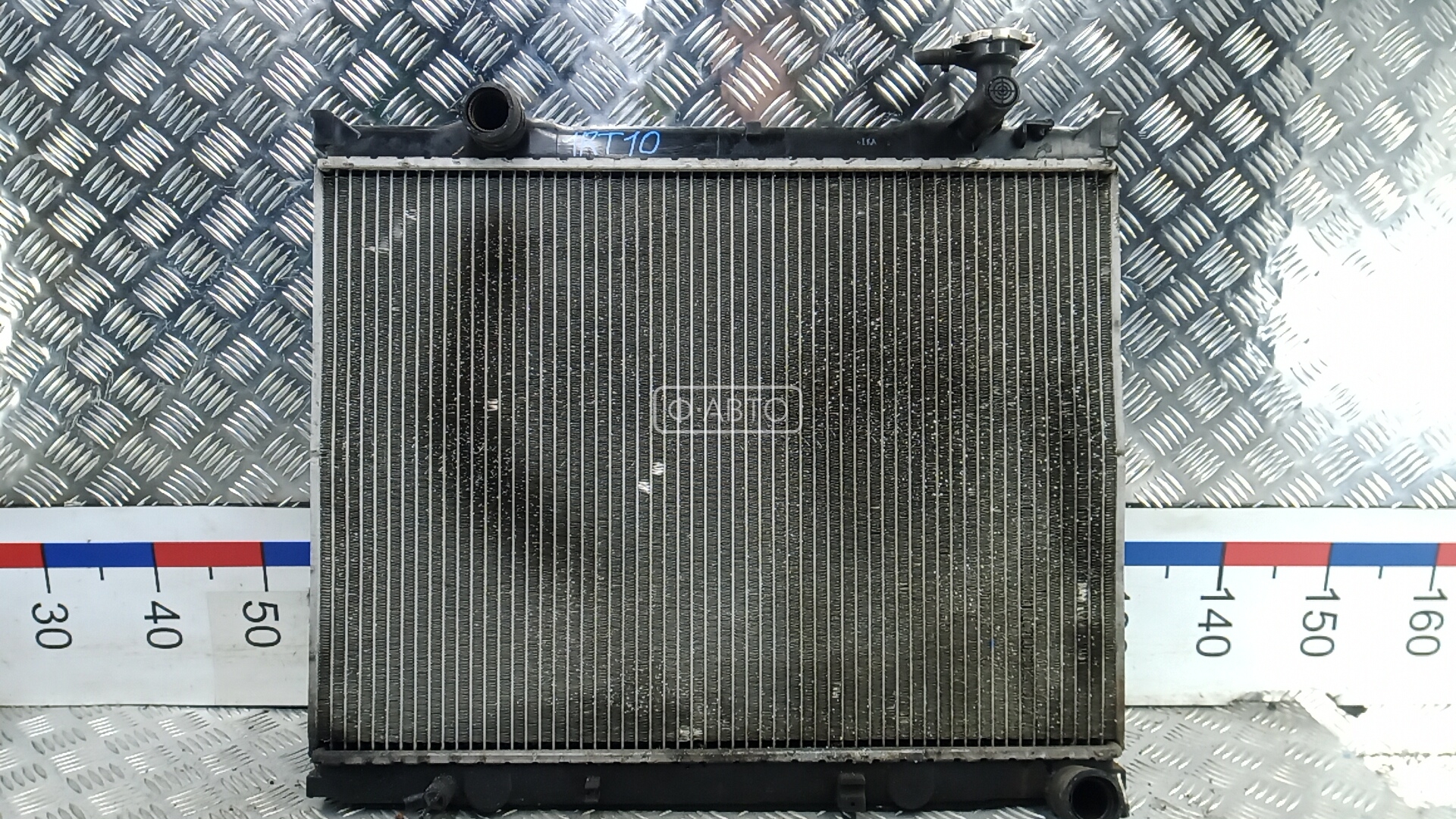 Радиатор системы охлаждения KIA SORENTO