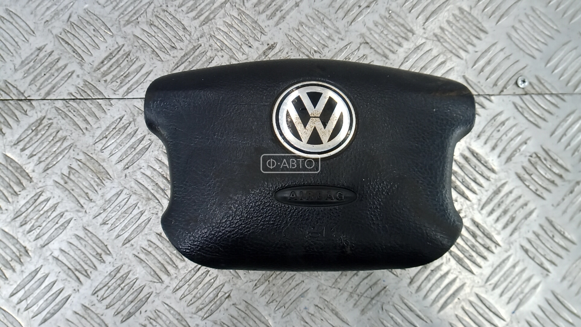 Подушка безопасности (Airbag) водителя - Volkswagen Passat 5/B5+ (1996-2005)
